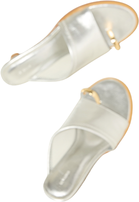 Toe ring sandals