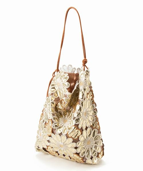 HEY! Mrs ROSE(ヘイ！ミセスローズ)フラワー刺繍トート | CASSELINI