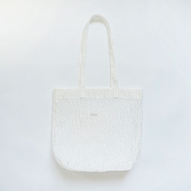 COLOR：ホワイト