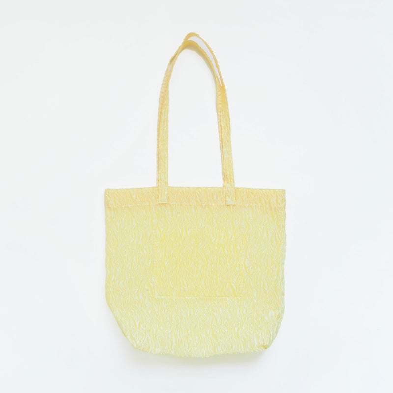 COLOR：イエロー