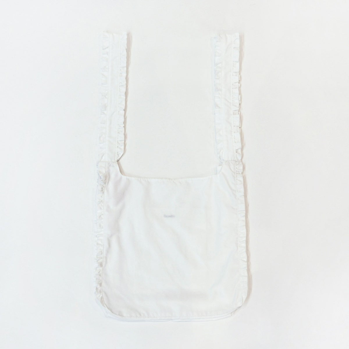 COLOR：アイボリー