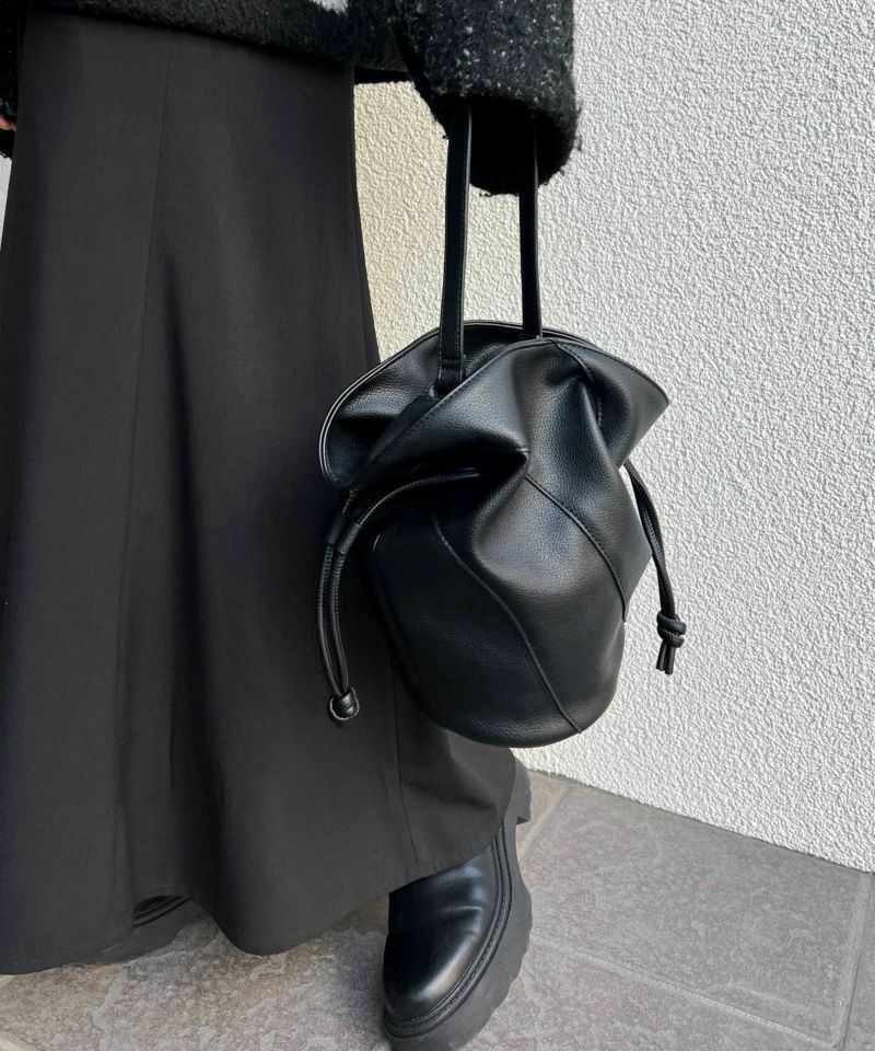 LE VERNIS] Flare drawstring bag | CASSELINI ONLINE SHOP