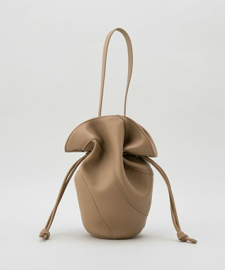 LE VERNIS] Flare drawstring bag | CASSELINI ONLINE SHOP