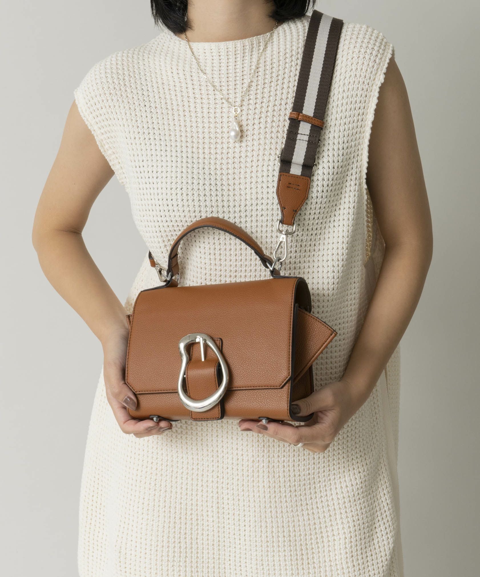 LE VERNIS] Poire mini bag | CASSELINI ONLINE SHOP