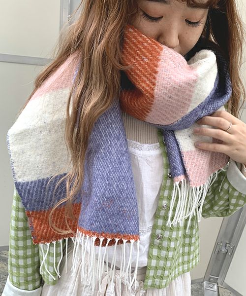 COLOR：ホワイト表