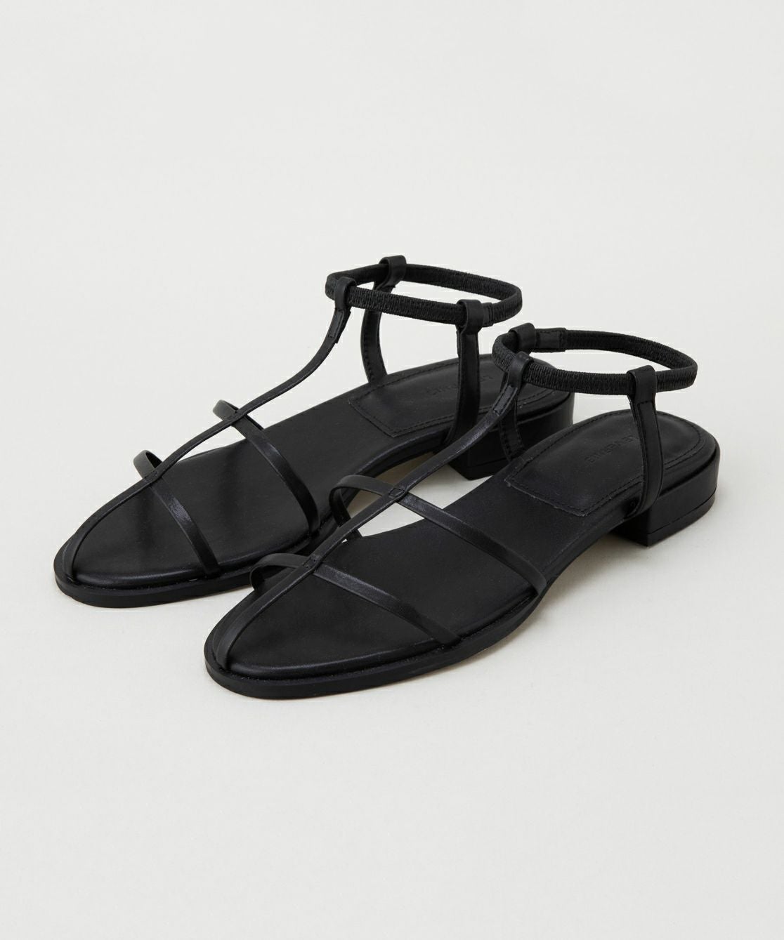 LE VERNIS] I line flat sandals | CASSELINI ONLINE SHOP