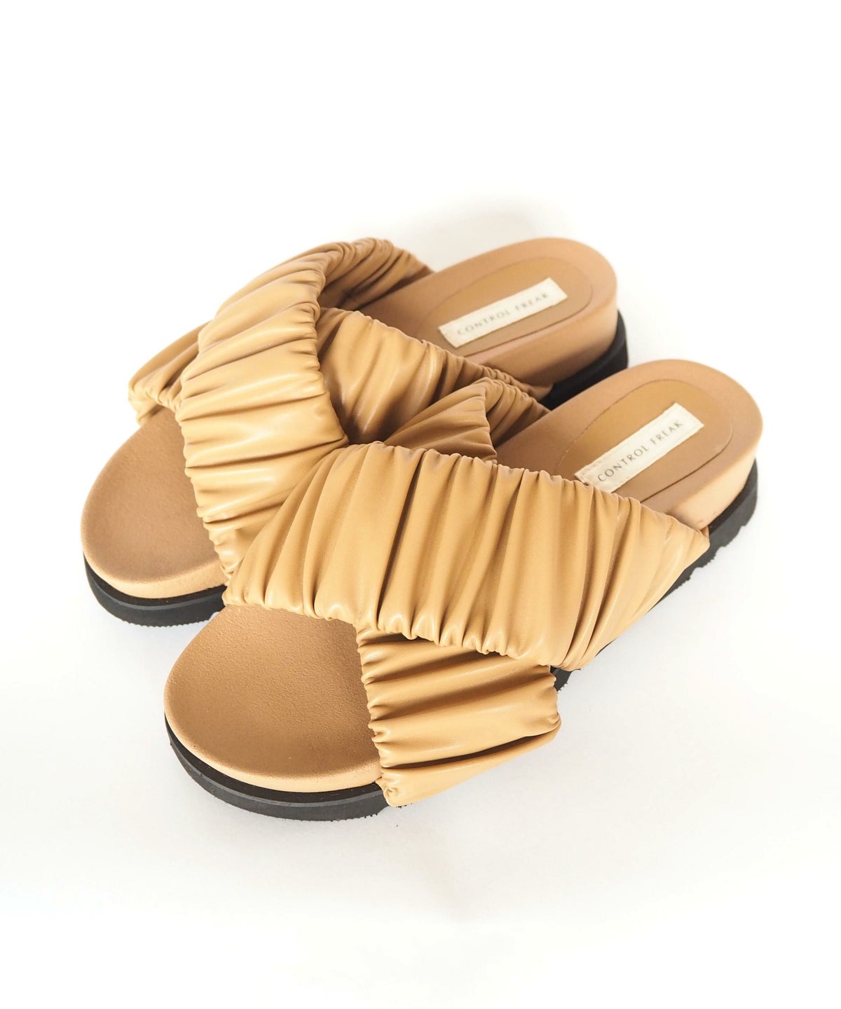 COLOR：ベージュ