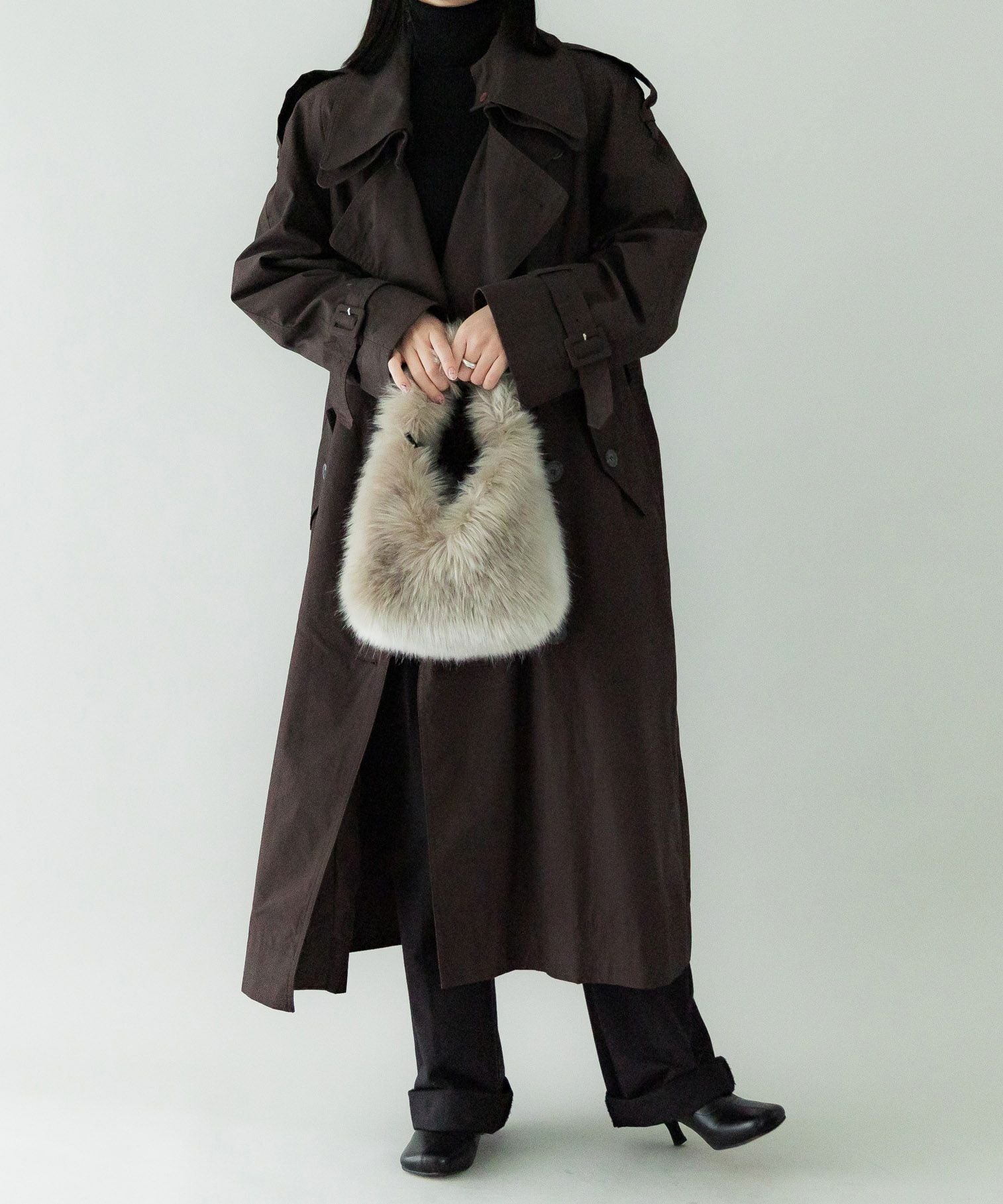 【希少】コードブラックナノパール15ポンド 新品未使用 LE VERNIS] Fake fur mini bag | CASSELINI ONLINE SHOP