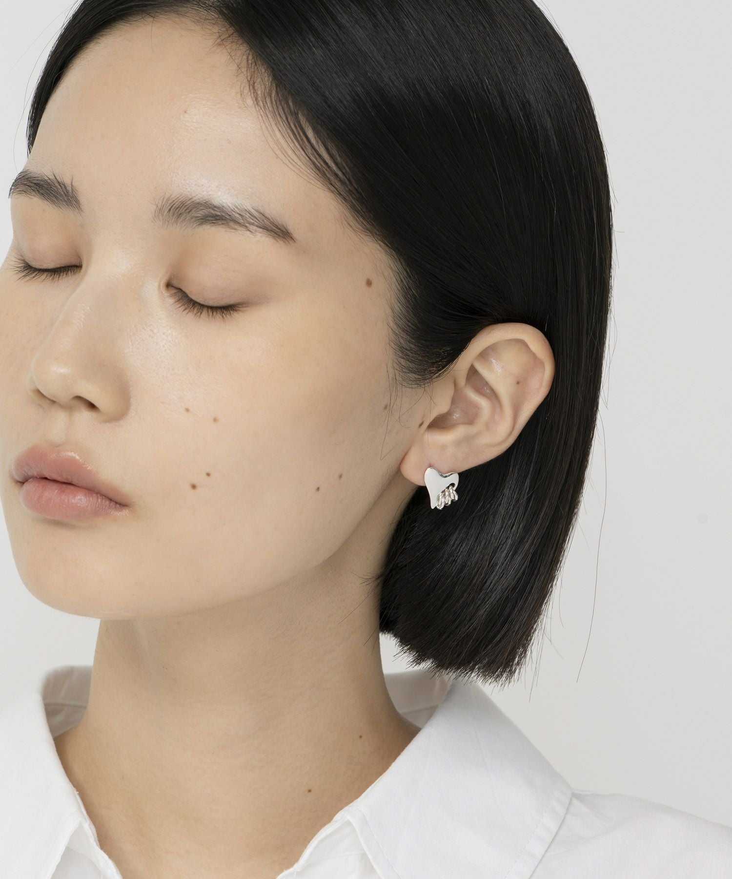 LAPUIS] Coil heart pierced earrings | CASSELINI ONLINE SHOP