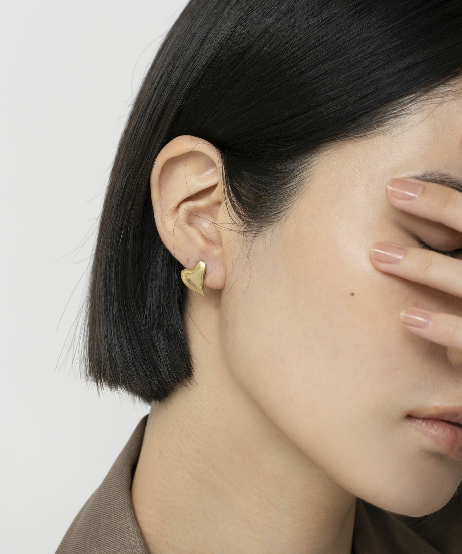 LAPUIS] Coil heart pierced earrings | CASSELINI ONLINE SHOP