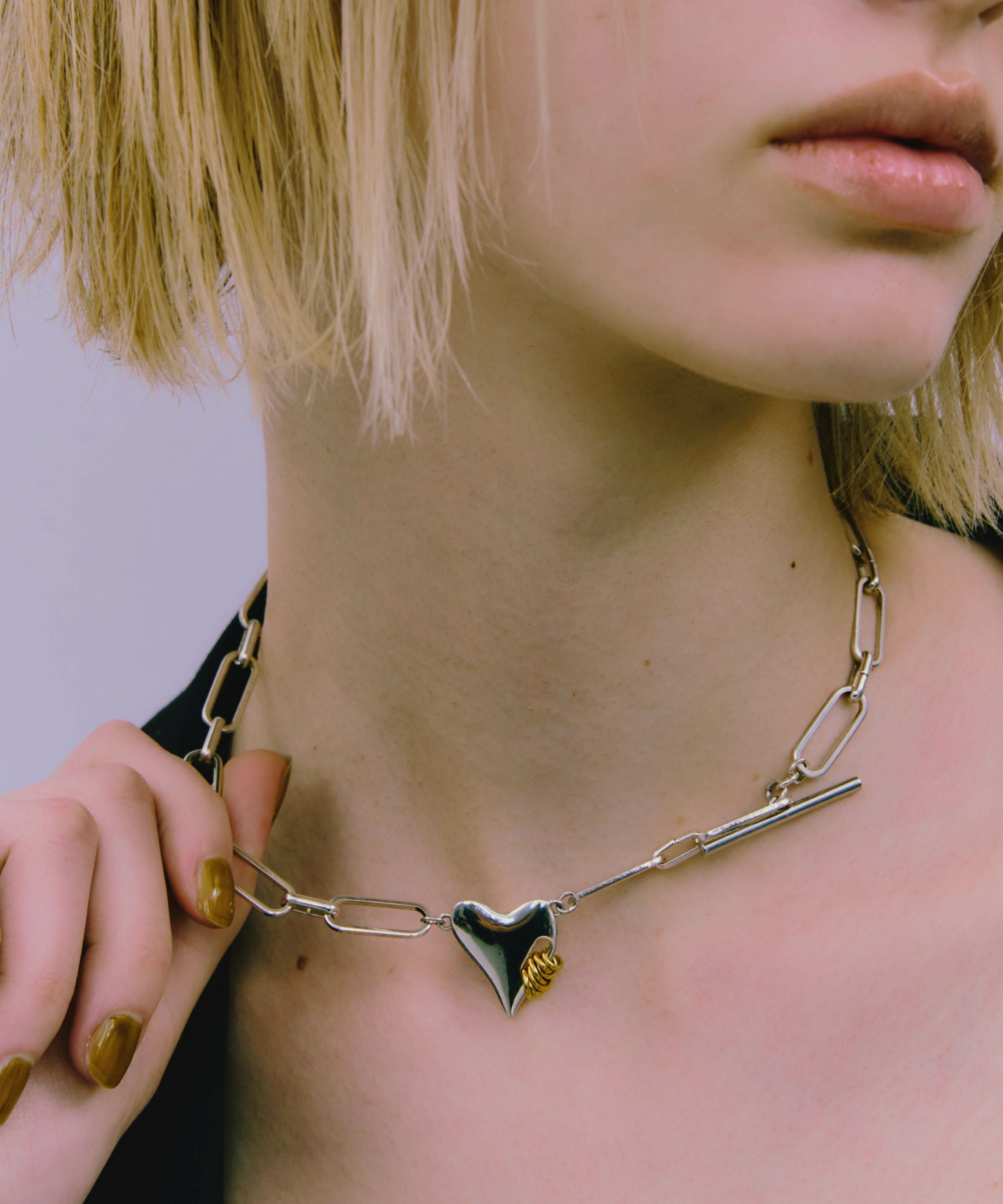 LAPUIS] Coil heart choker | CASSELINI ONLINE SHOP