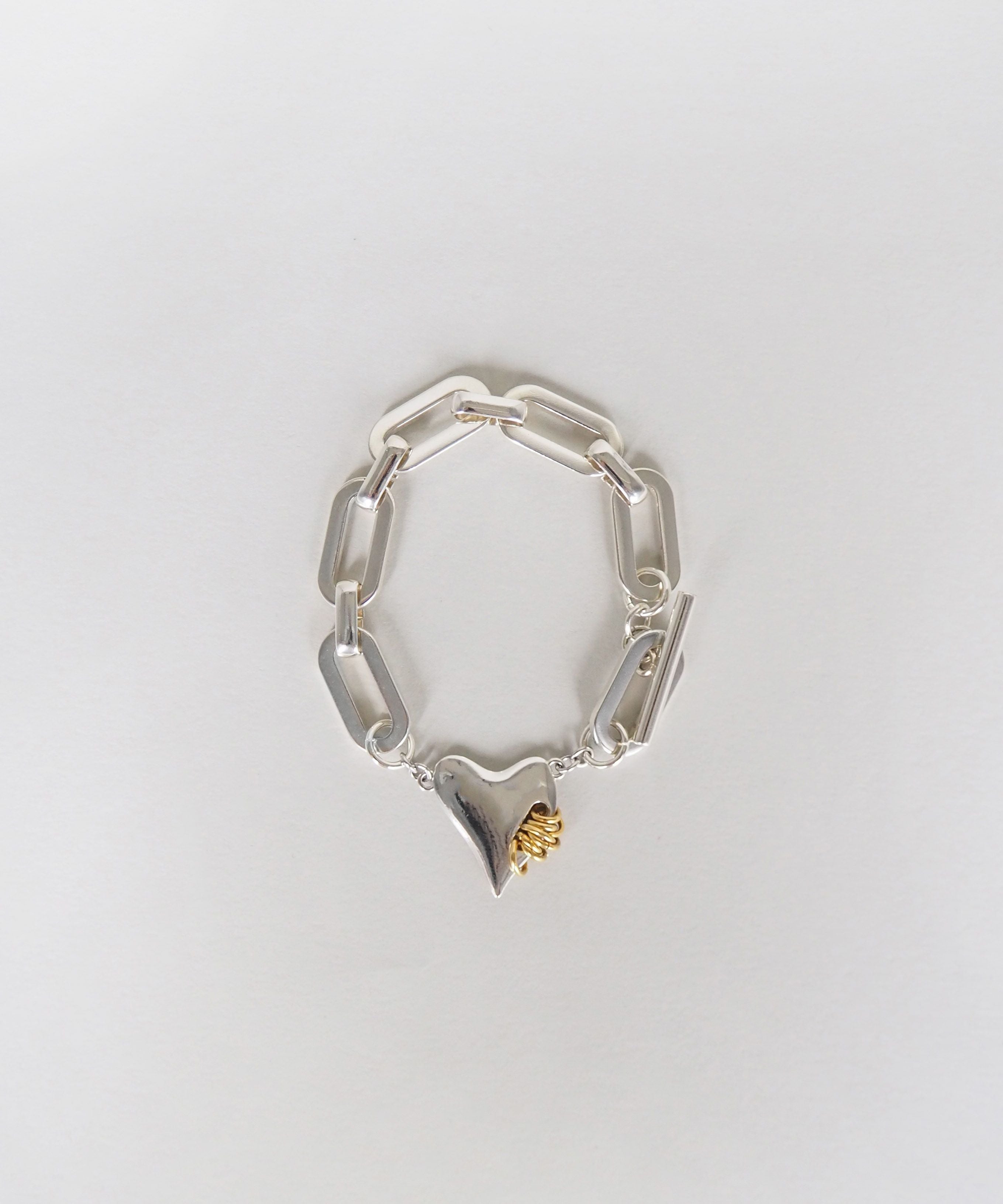 LAPUIS] Coil heart bracelet | CASSELINI ONLINE SHOP