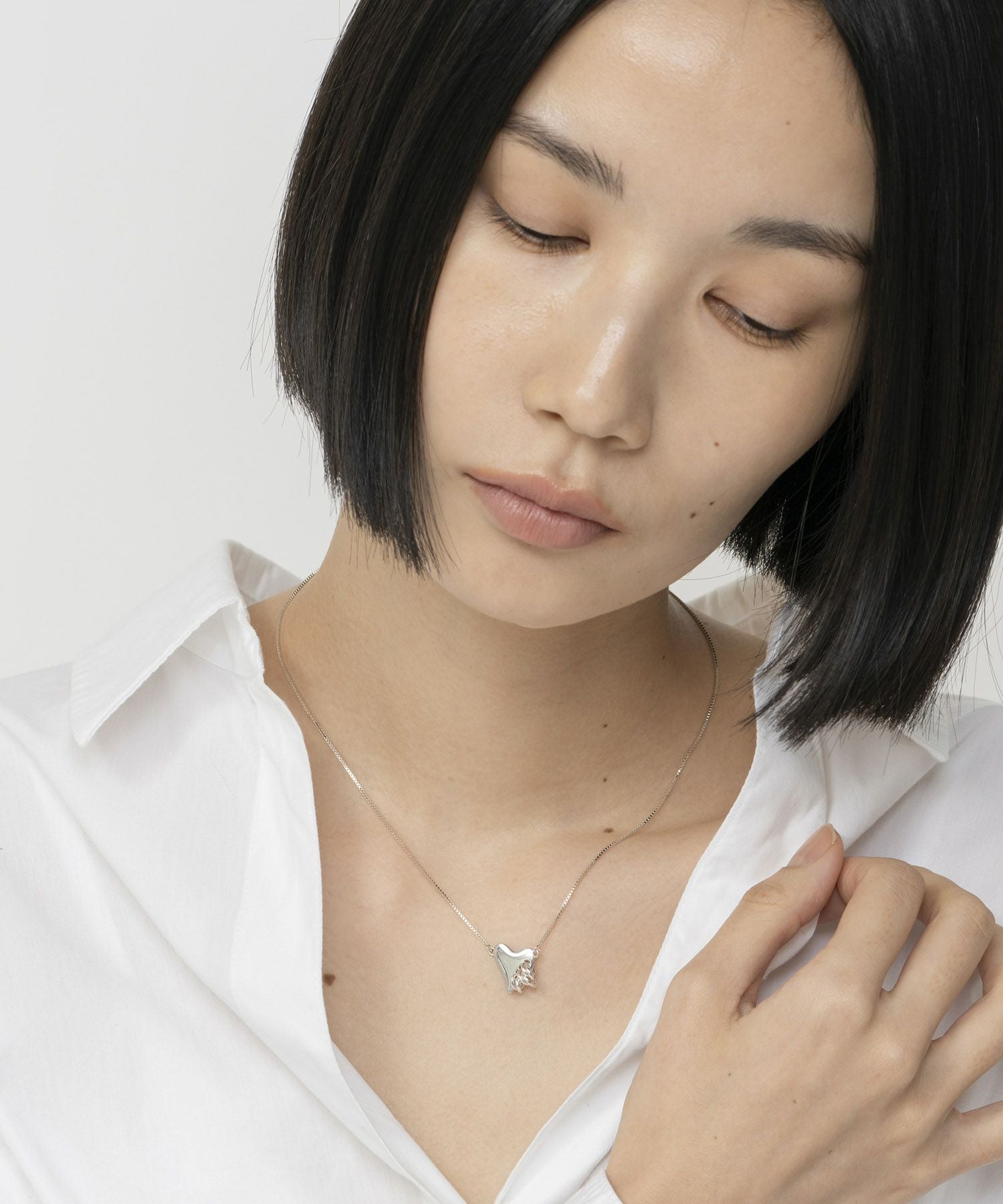 LAPUIS] Coil heart necklace | CASSELINI ONLINE SHOP