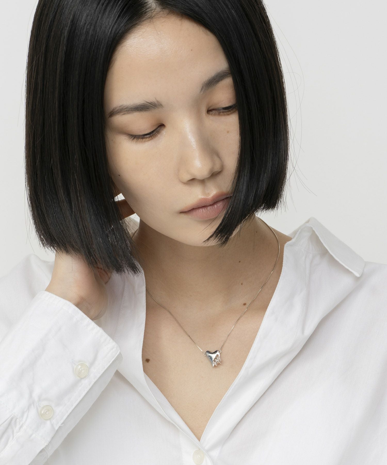 LAPUIS] Coil heart necklace | CASSELINI ONLINE SHOP