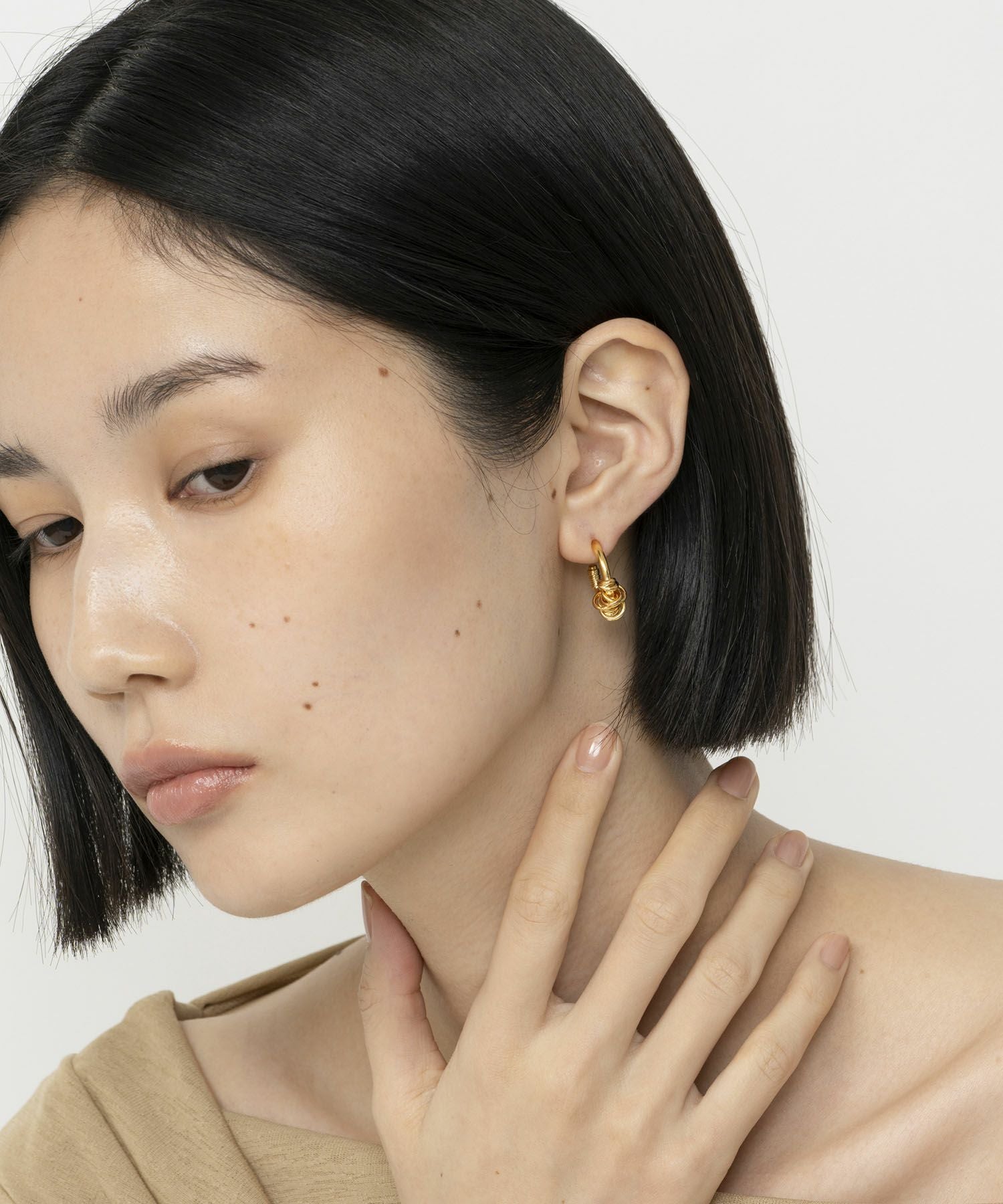 LAPUIS] Double coil hoop pierced earrings | CASSELINI ONLINE SHOP