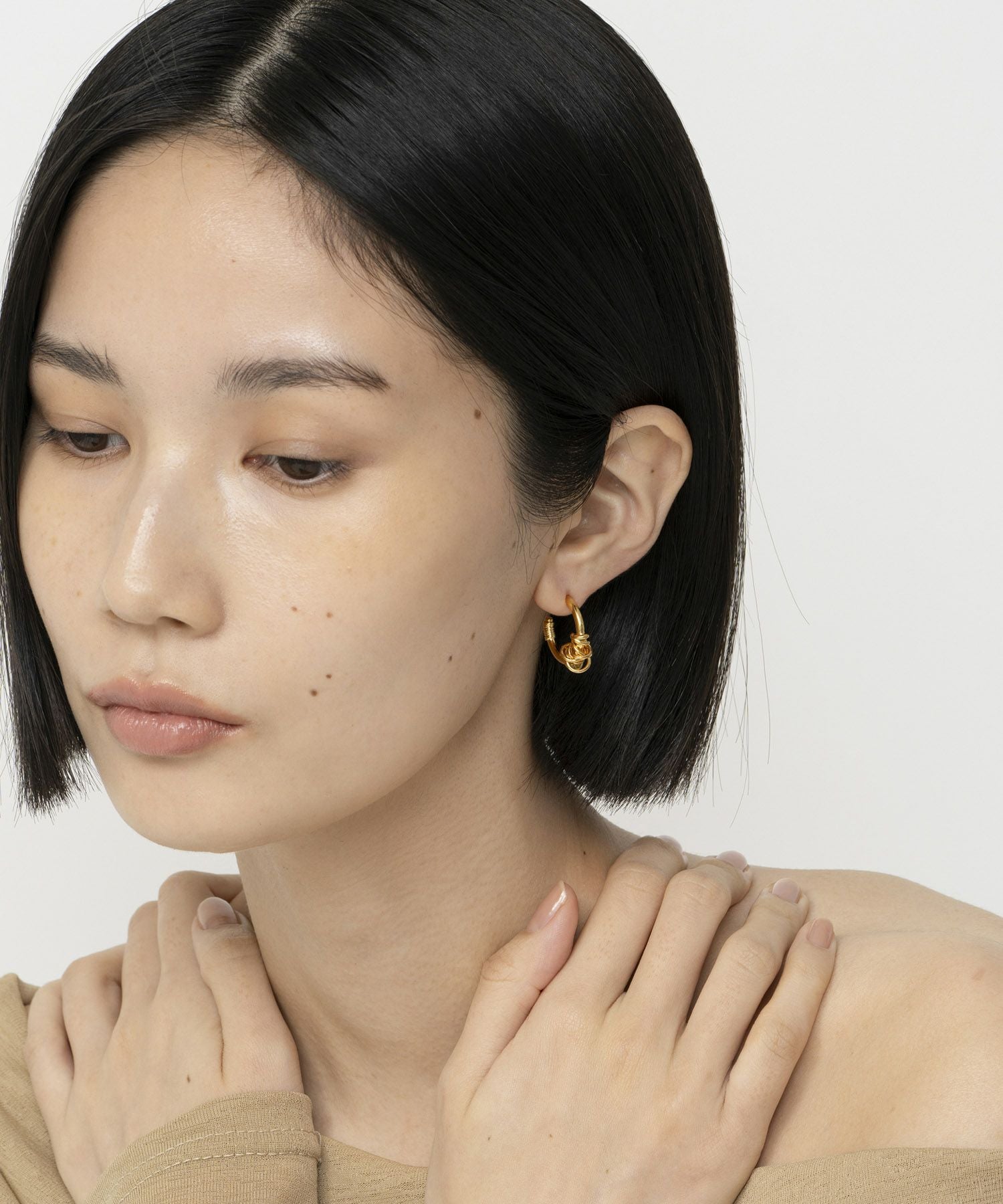 LAPUIS] Double coil hoop pierced earrings | CASSELINI ONLINE SHOP