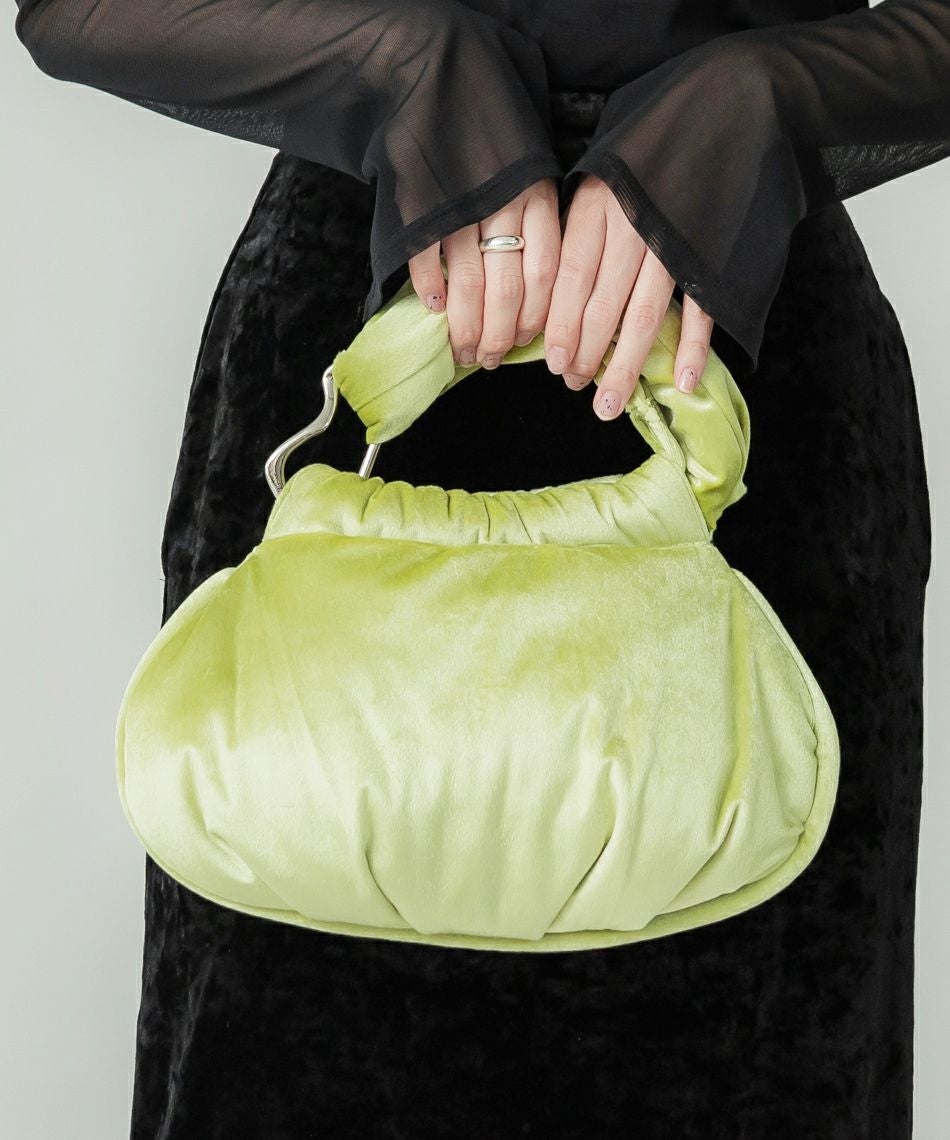 LE VERNIS] Jiggly velour mini bag | CASSELINI ONLINE SHOP