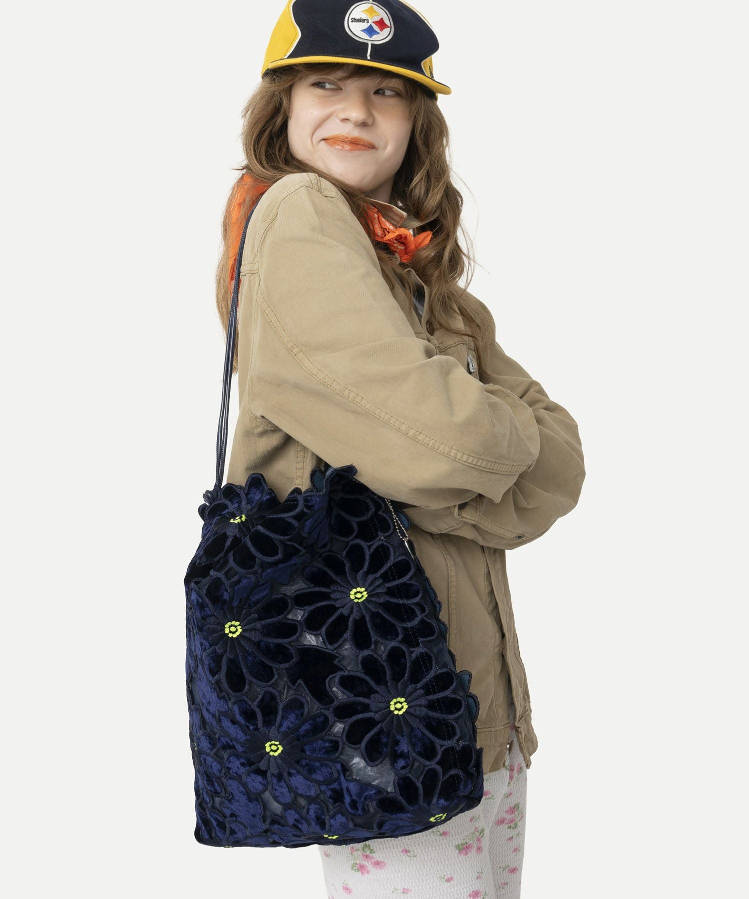 HEY! Mrs ROSE(ヘイ！ミセスローズ)ベロアフラワーTOTE | CASSELINI