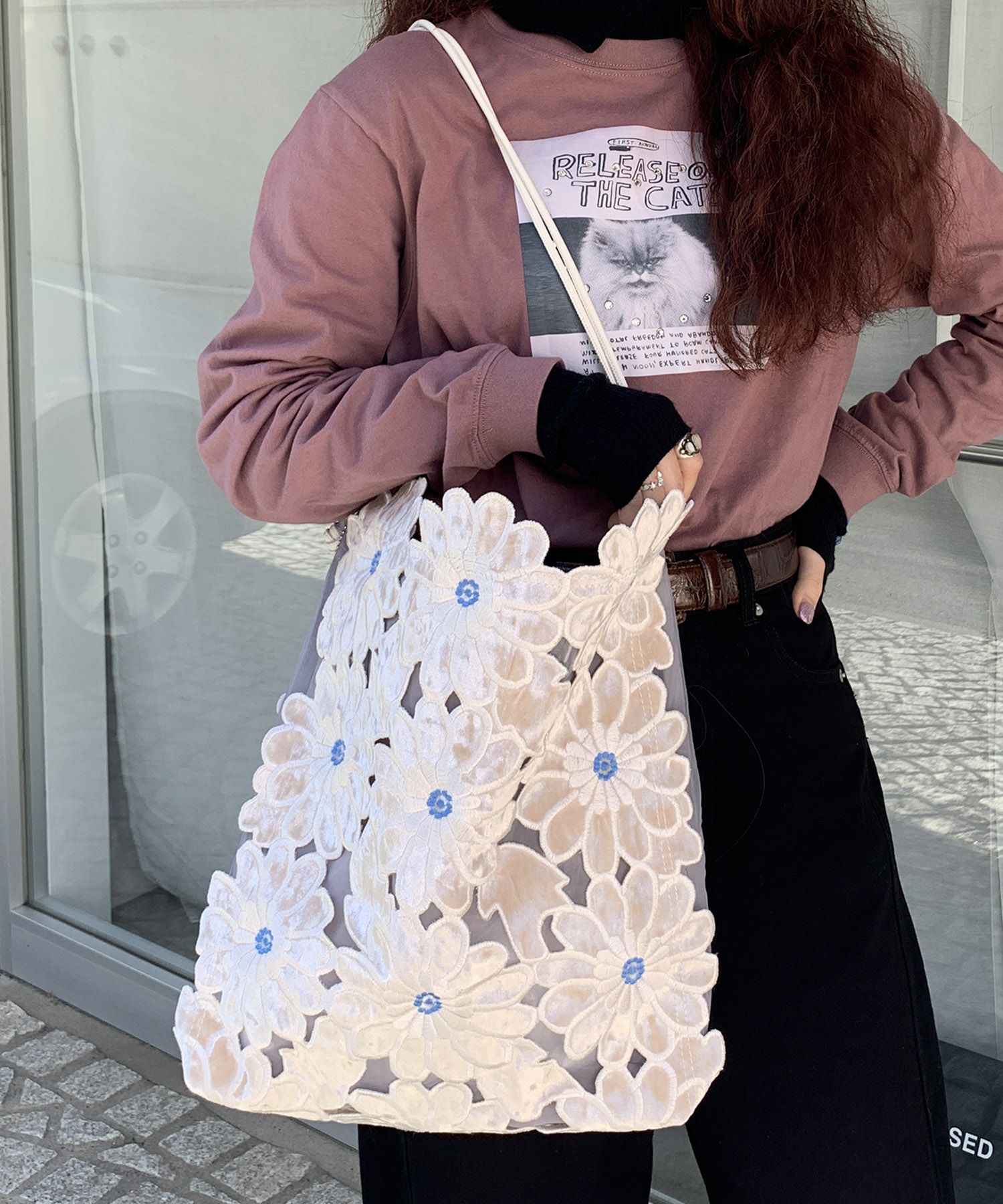 HEY! Mrs ROSE(ヘイ！ミセスローズ)ベロアフラワーTOTE | CASSELINI