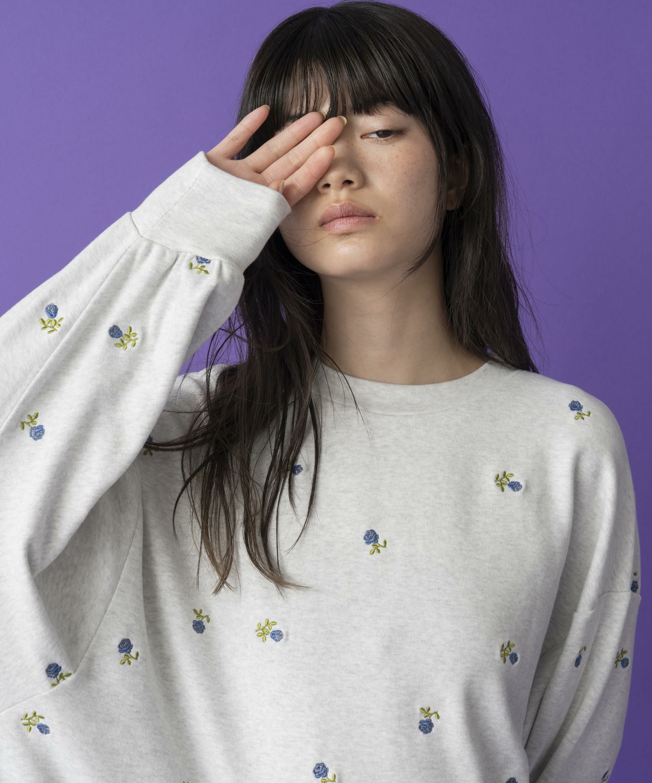 Casselini HOME(キャセリーニ ホーム)刺繍スウェットワンピース