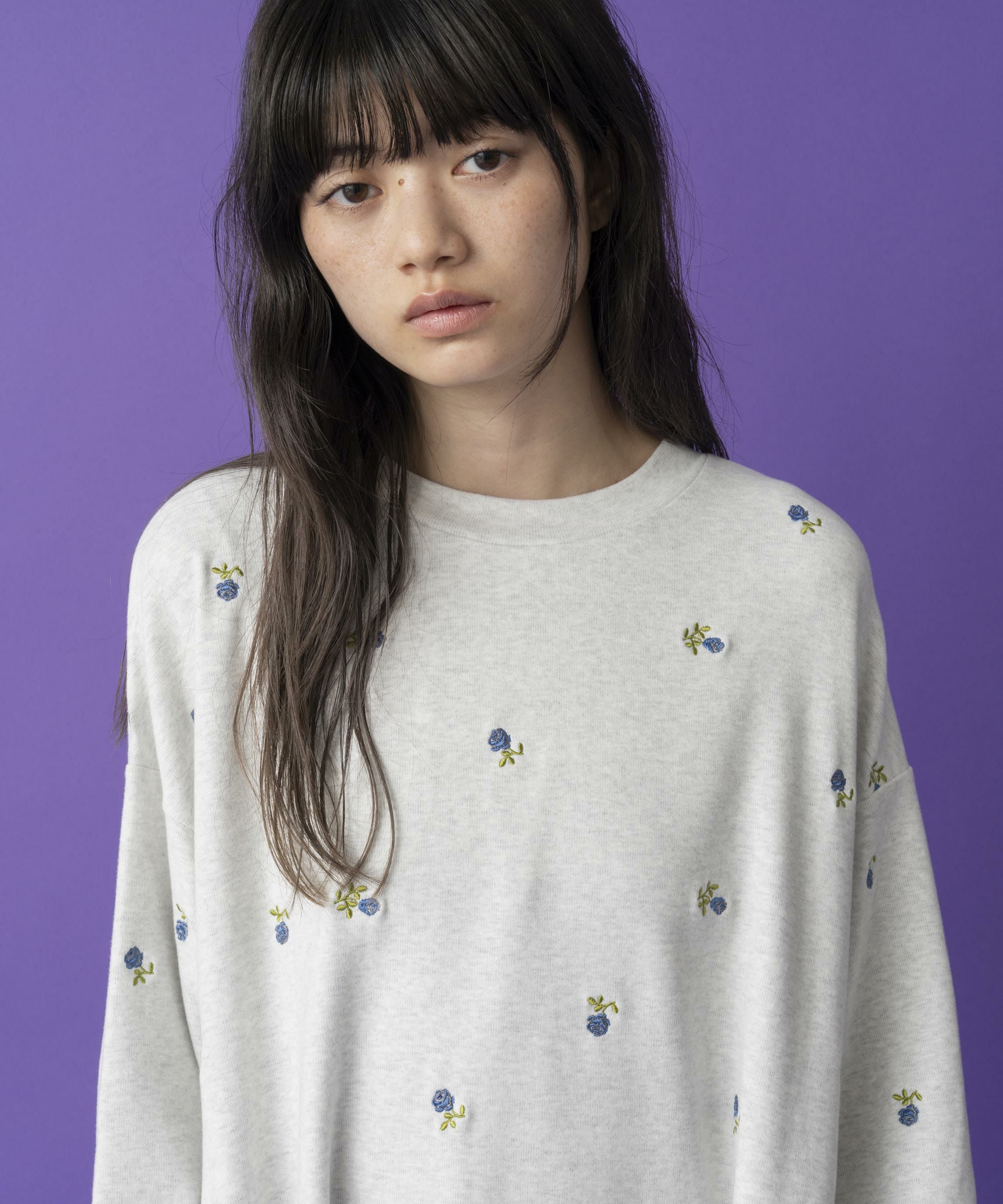 Casselini HOME(キャセリーニ ホーム)刺繍スウェットワンピース