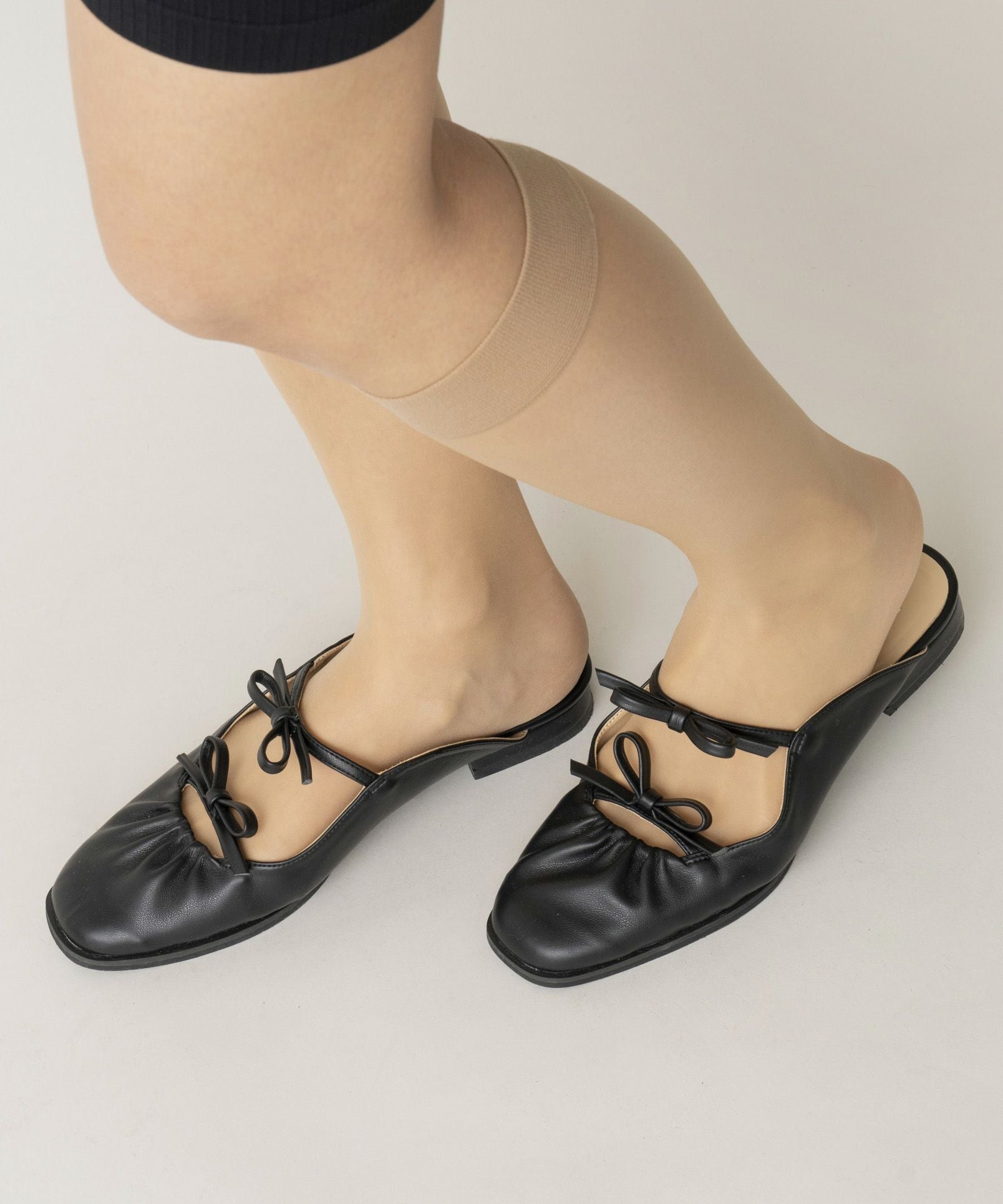 【NATURAL】<mollini>HAILIN ギャザー ミュール Casselini(キャセリーニ)ギャザーリボンミュール | CASSELINI ONLINE SHOP