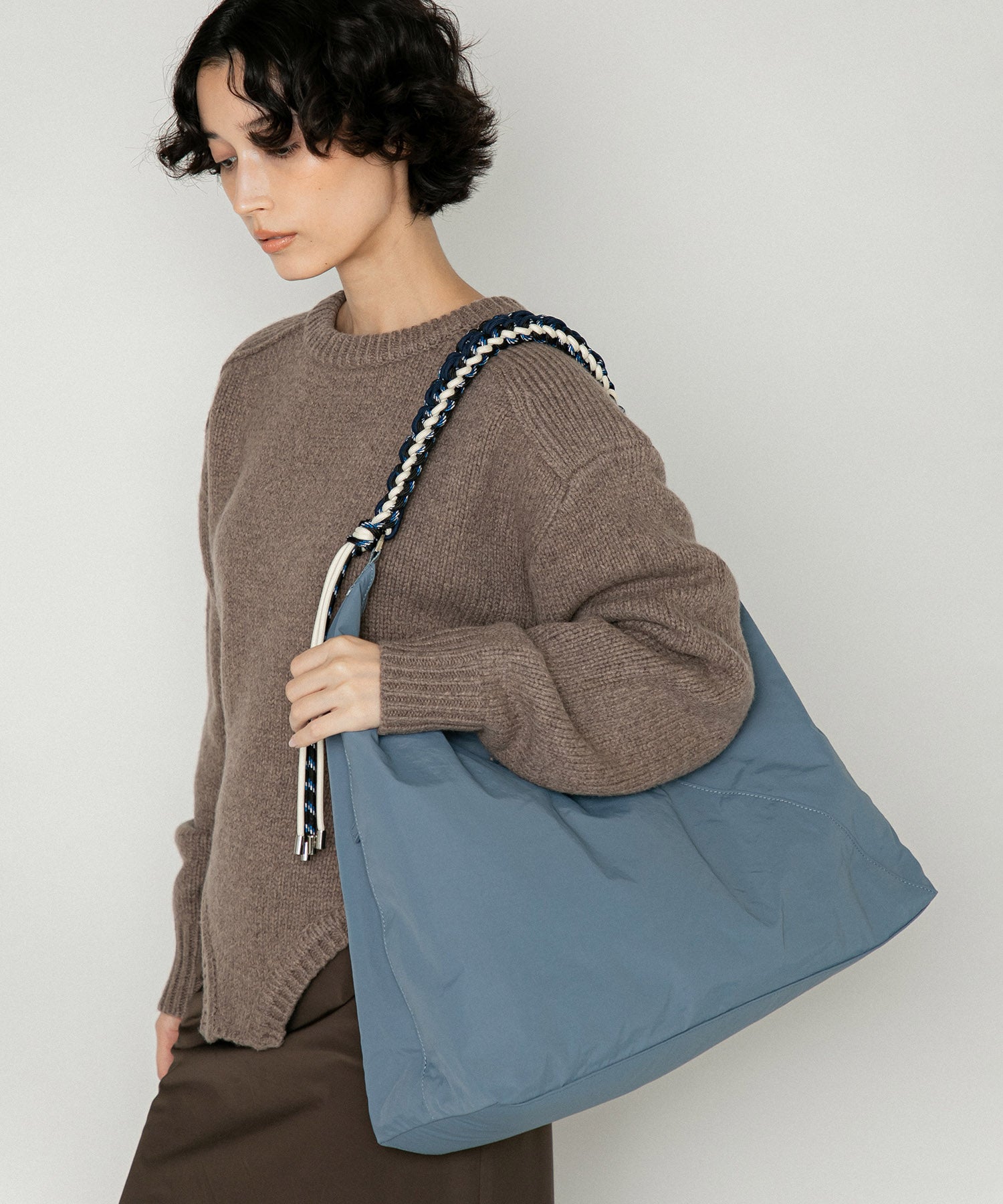 LE VERNIS(ル・ベルニ) 撥水パラコードワンハンドルトート LE VERNIS] Paracord one handle tote | CASSELINI ONLINE SHOP