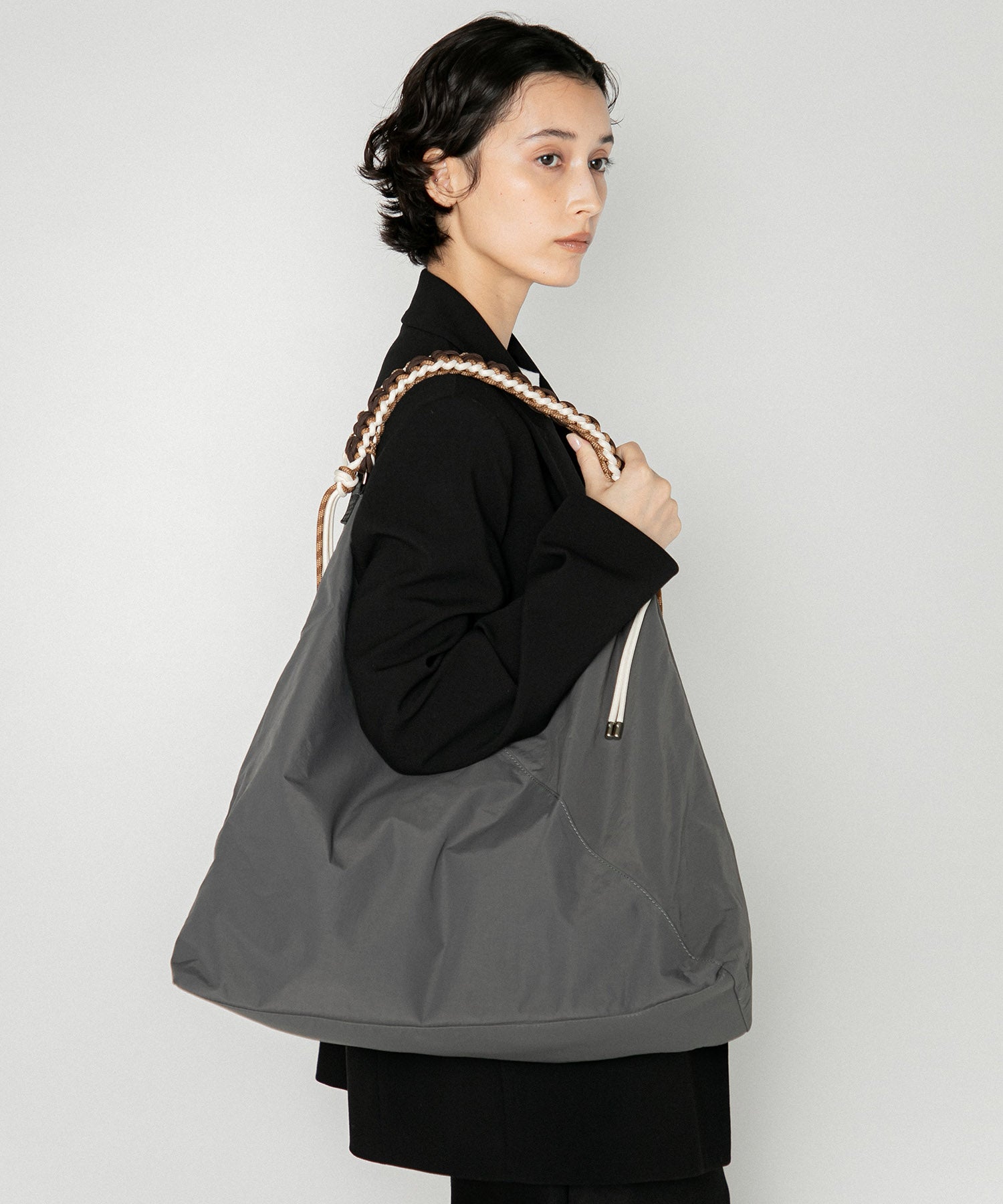 LE VERNIS] Paracord one handle tote | CASSELINI ONLINE SHOP