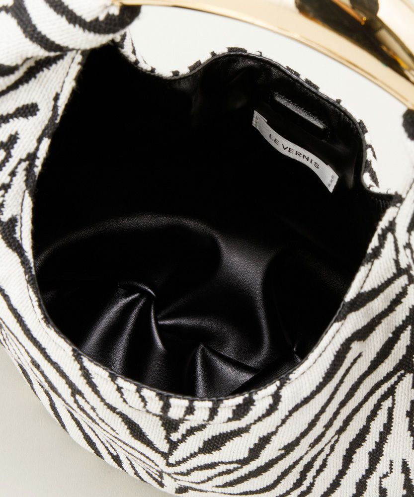 LE VERNIS] Sculpture bag S | CASSELINI ONLINE SHOP