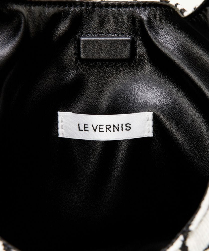 LE VERNIS] Sculpture bag S | CASSELINI ONLINE SHOP