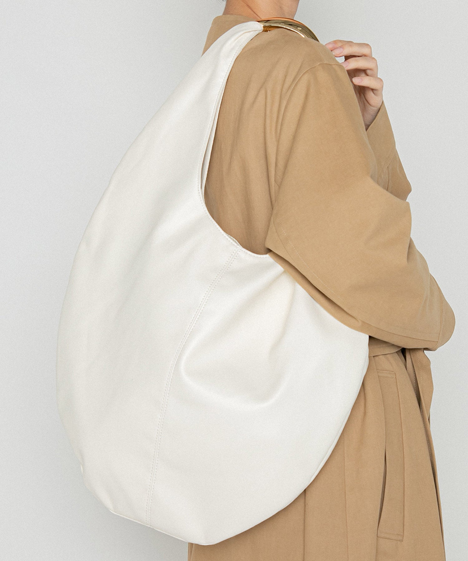 LE VERNIS] Sculpture bag M | CASSELINI ONLINE SHOP