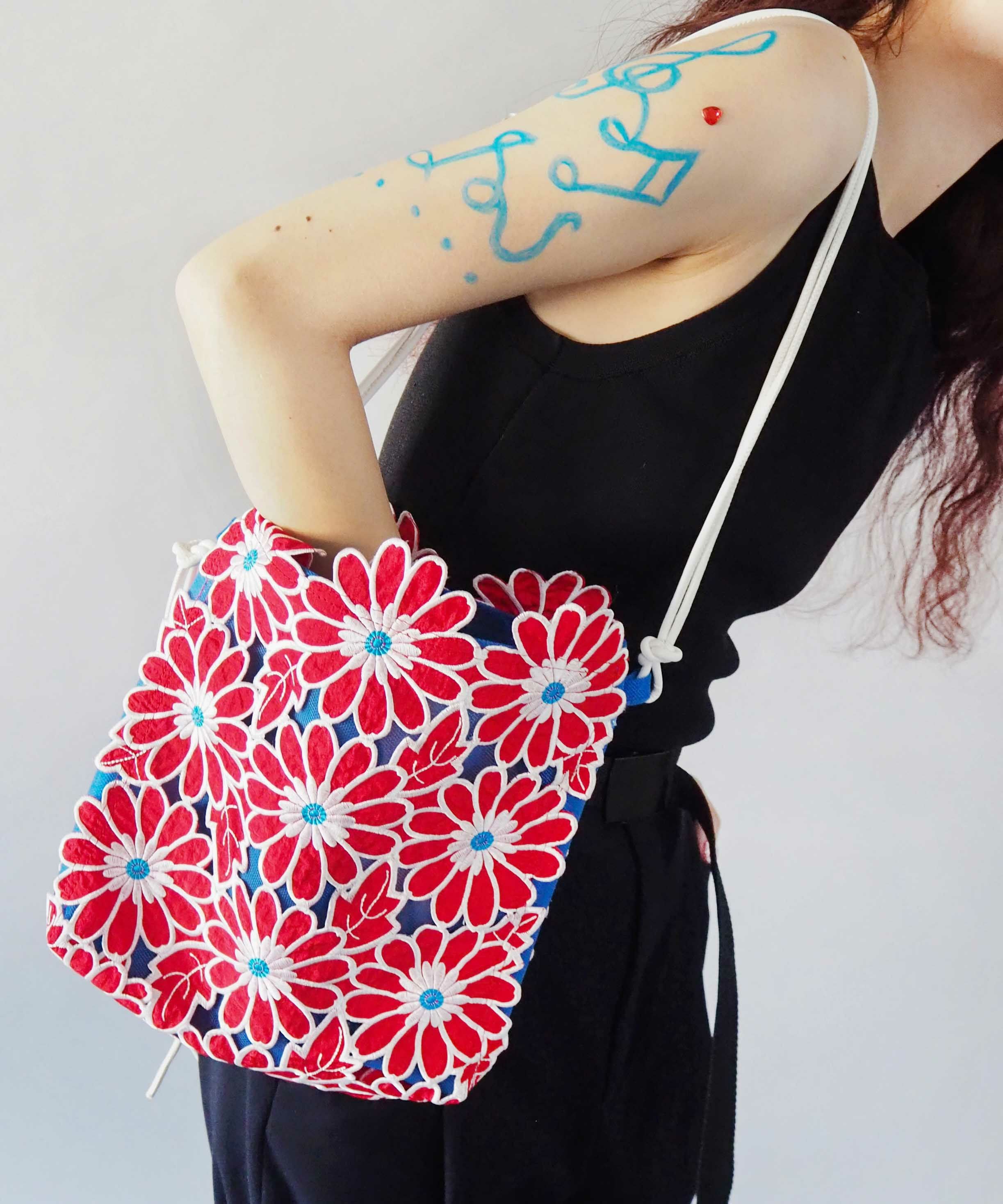 HEY! Mrs ROSE(ヘイ！ミセスローズ)フラワー刺繍TOTE mini | CASSELINI