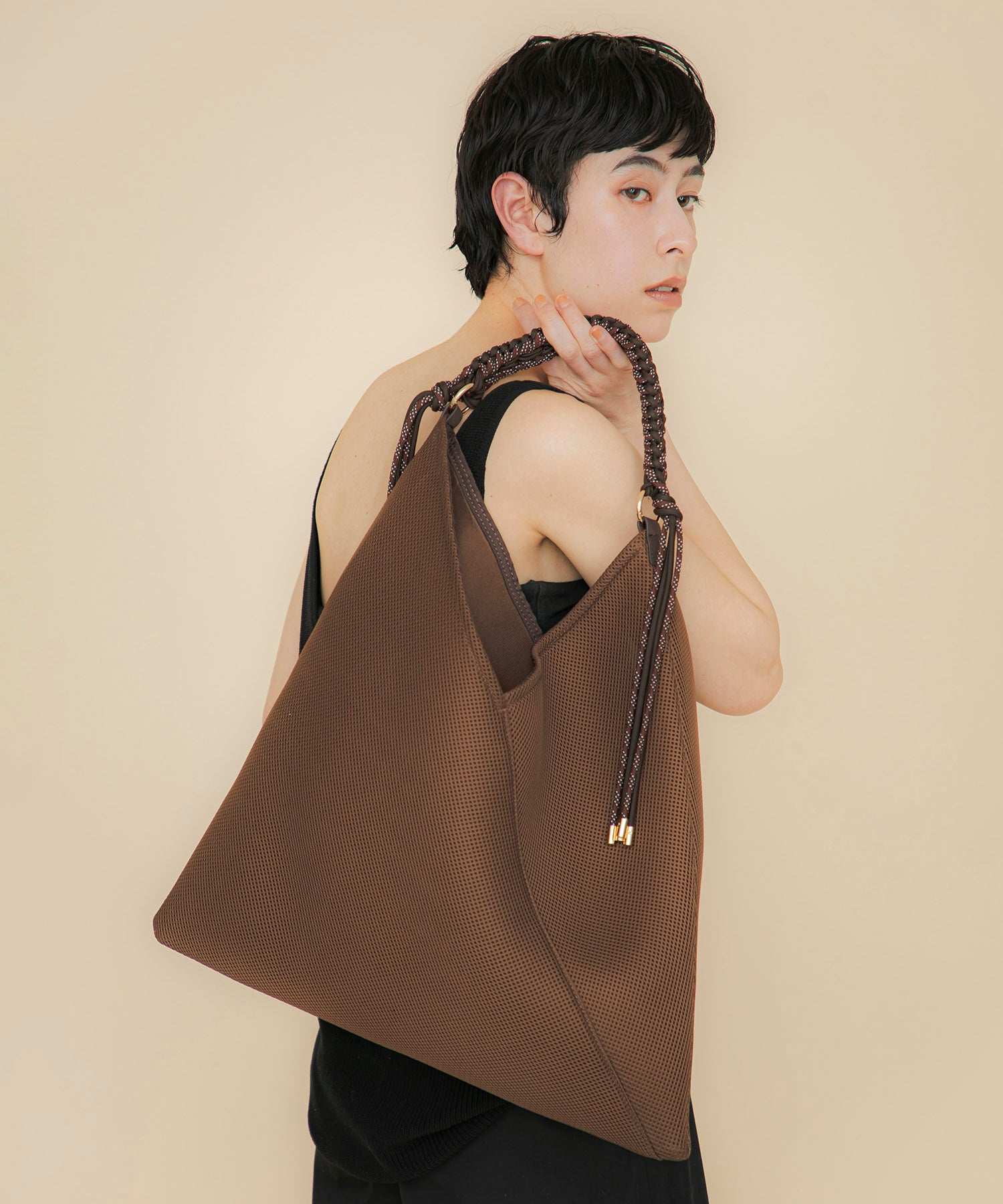 LE VERNIS] Paracord handle mesh bag | CASSELINI ONLINE SHOP