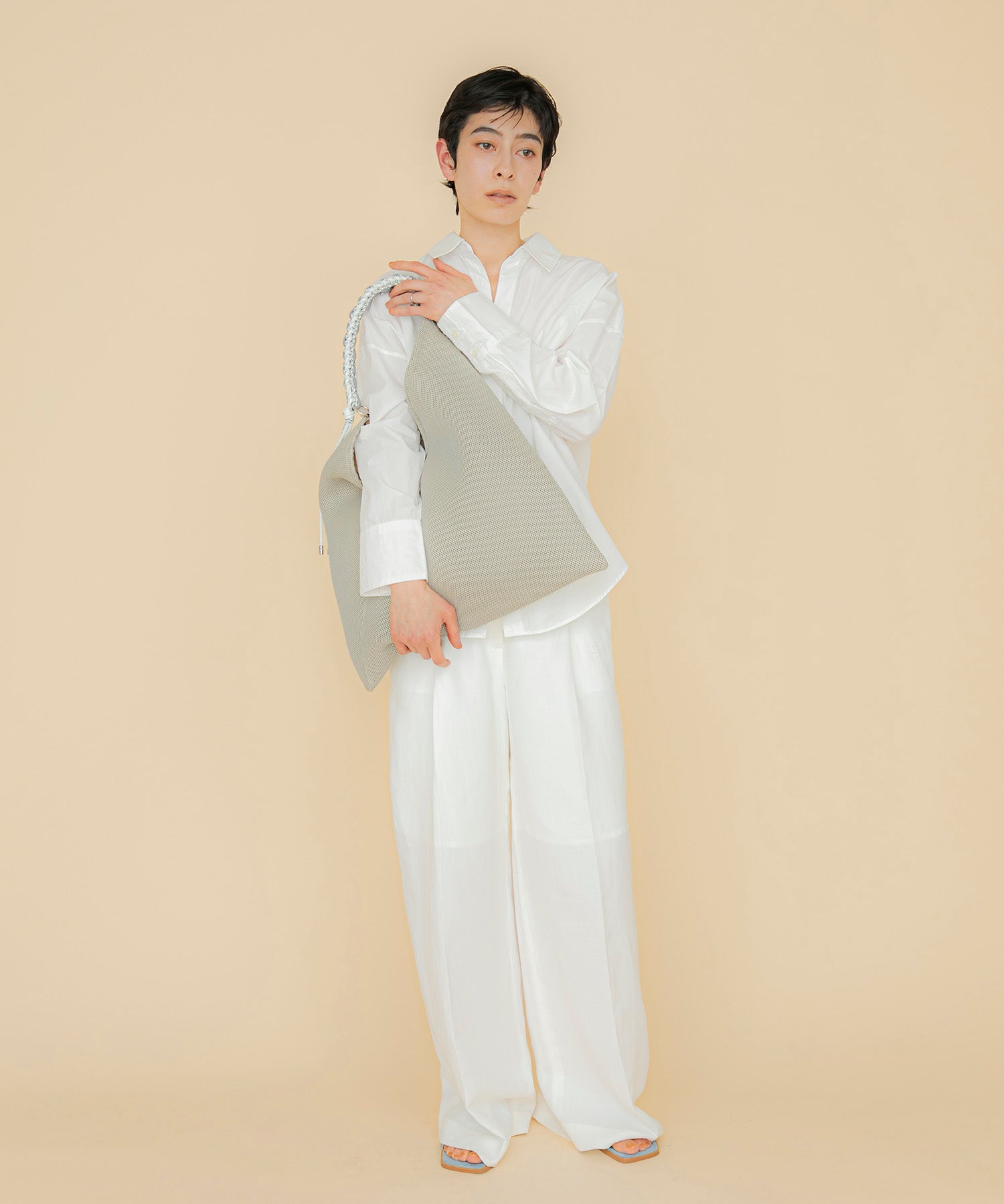 最安値早い者勝ち【新品未開封】即完売 HEAVY CHAIN MESH BAG Ameri（アメリ）の「HEAVY CHAIN MESH BAG（ショルダーバッグ）」 - WEAR