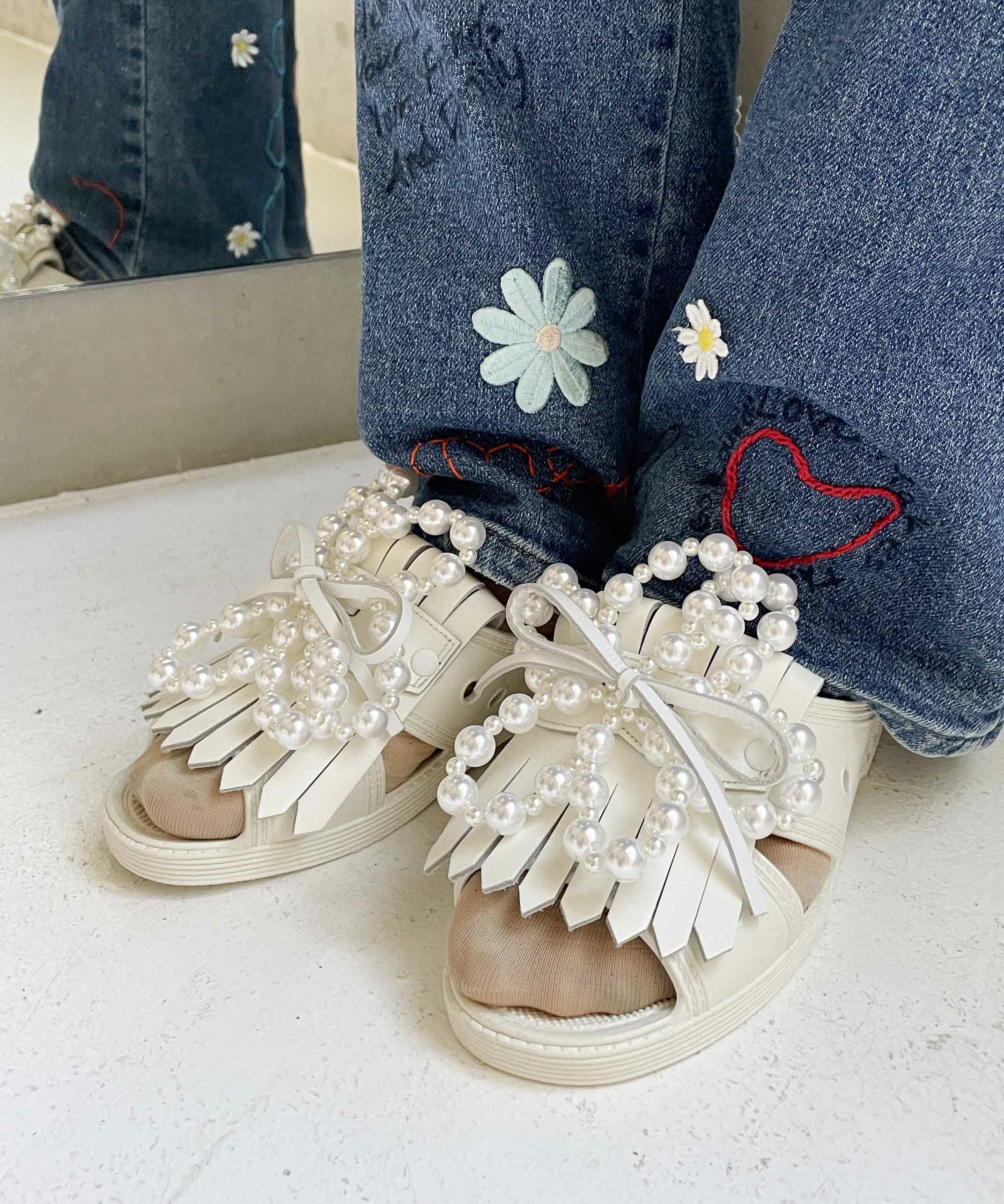 bench × Casselini】フラワービーズサンダル | CASSELINI ONLINE SHOP