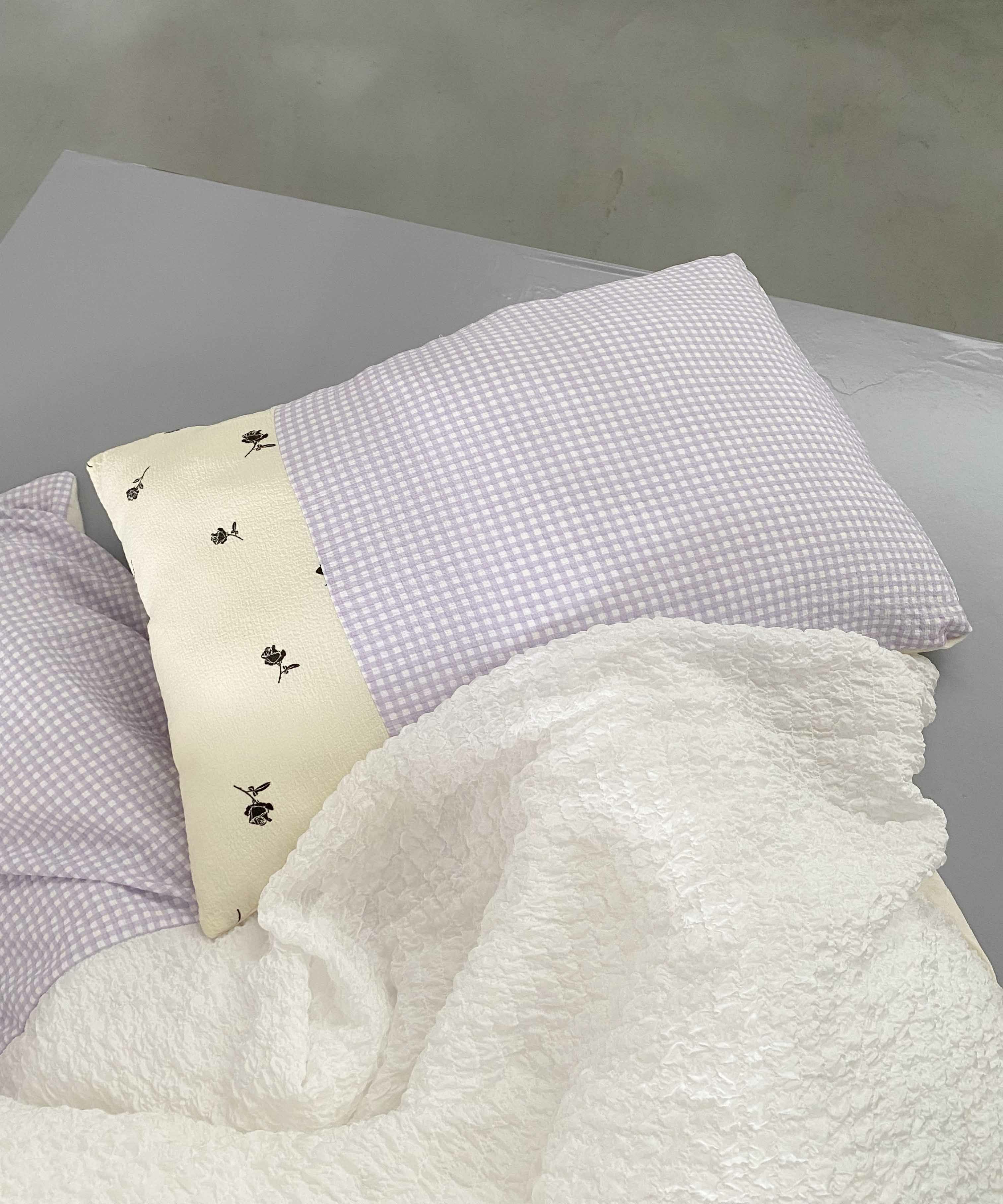 パッチワーク　新品　枕カバー　ペア Casselini HOME(キャセリーニ ホーム)パッチワーク枕カバー