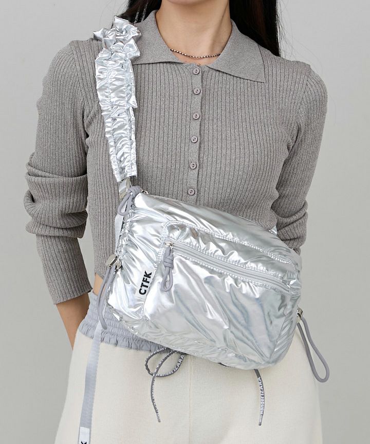 COLOR：シルバー