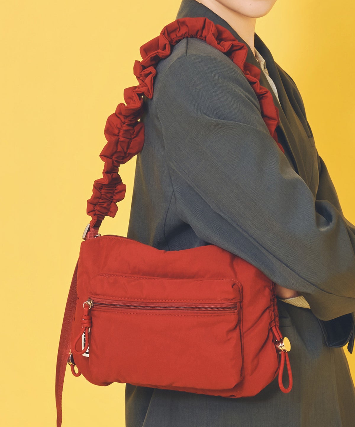 COLOR：ボルドー