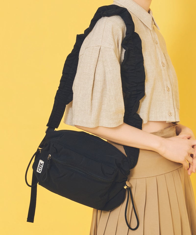 COLOR：ブラック