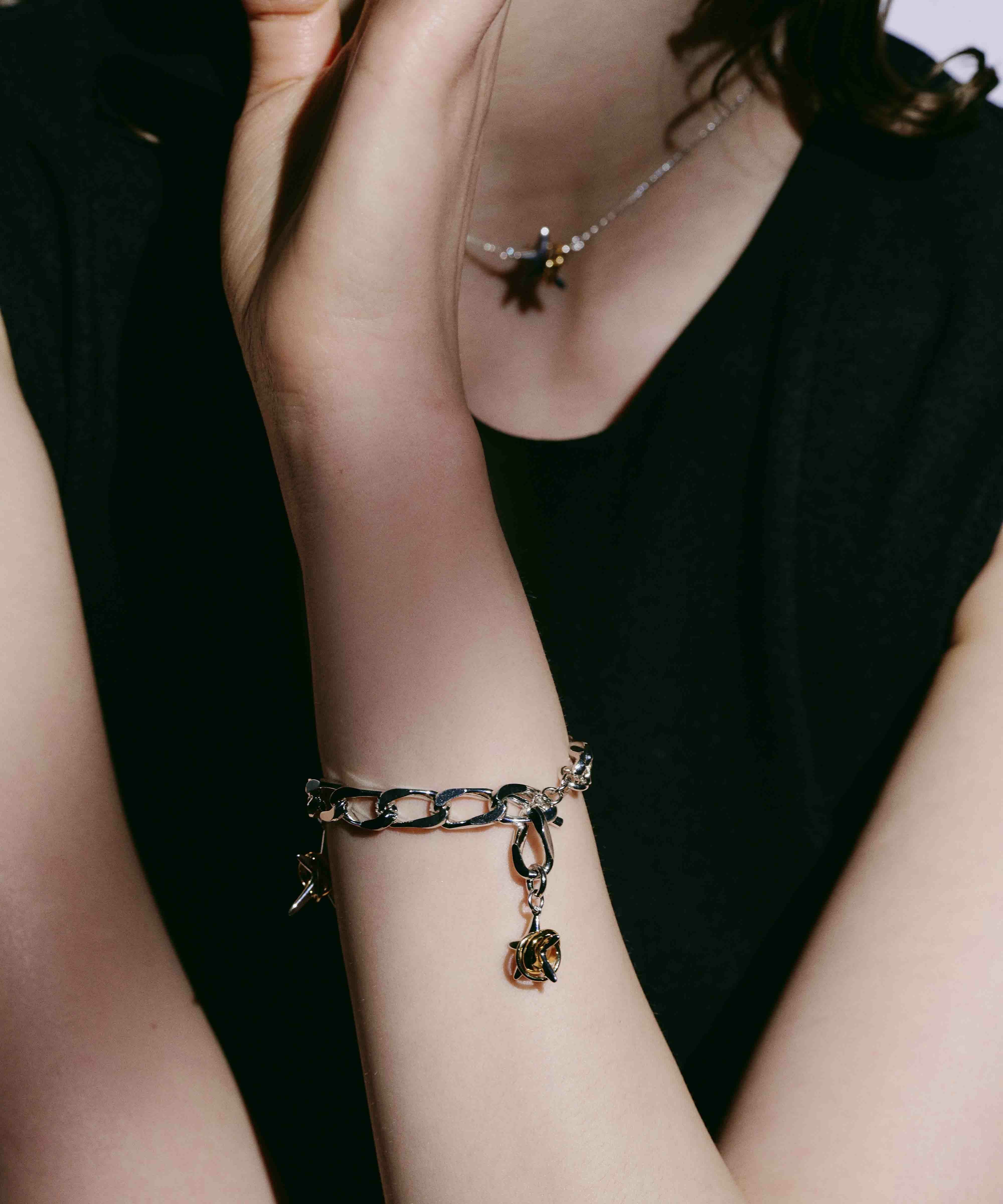 LAPUIS] Coil star bracelet | CASSELINI ONLINE SHOP