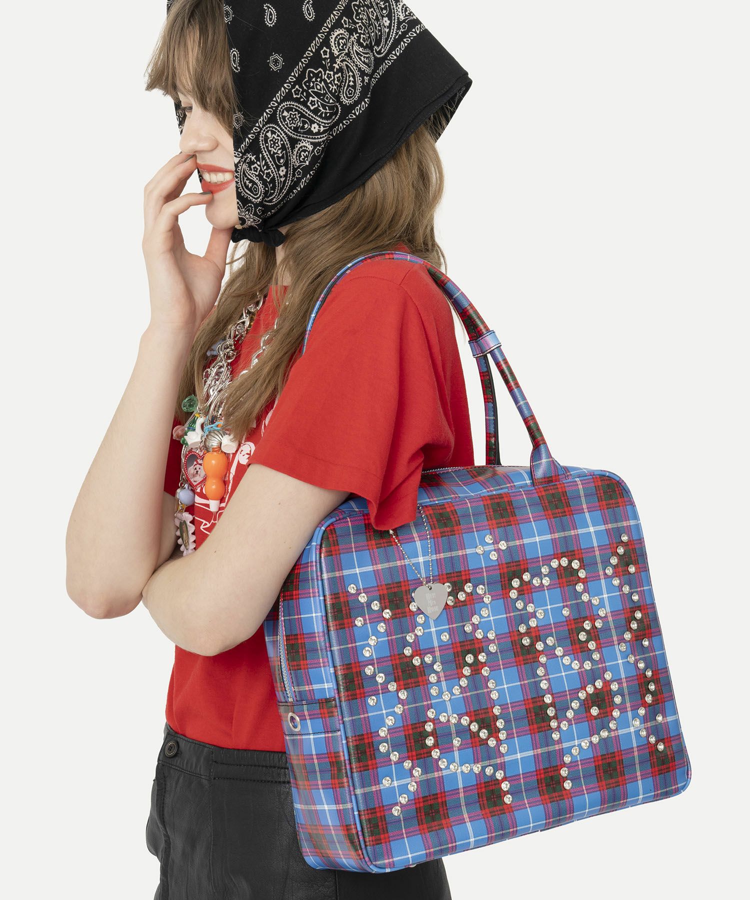HEY!MrsROSE ボストンバッグ ブラック Casselini HEY! Mrs ROSE(ヘイ！ミセスローズ)Rhinestone Boston | CASSELINI
