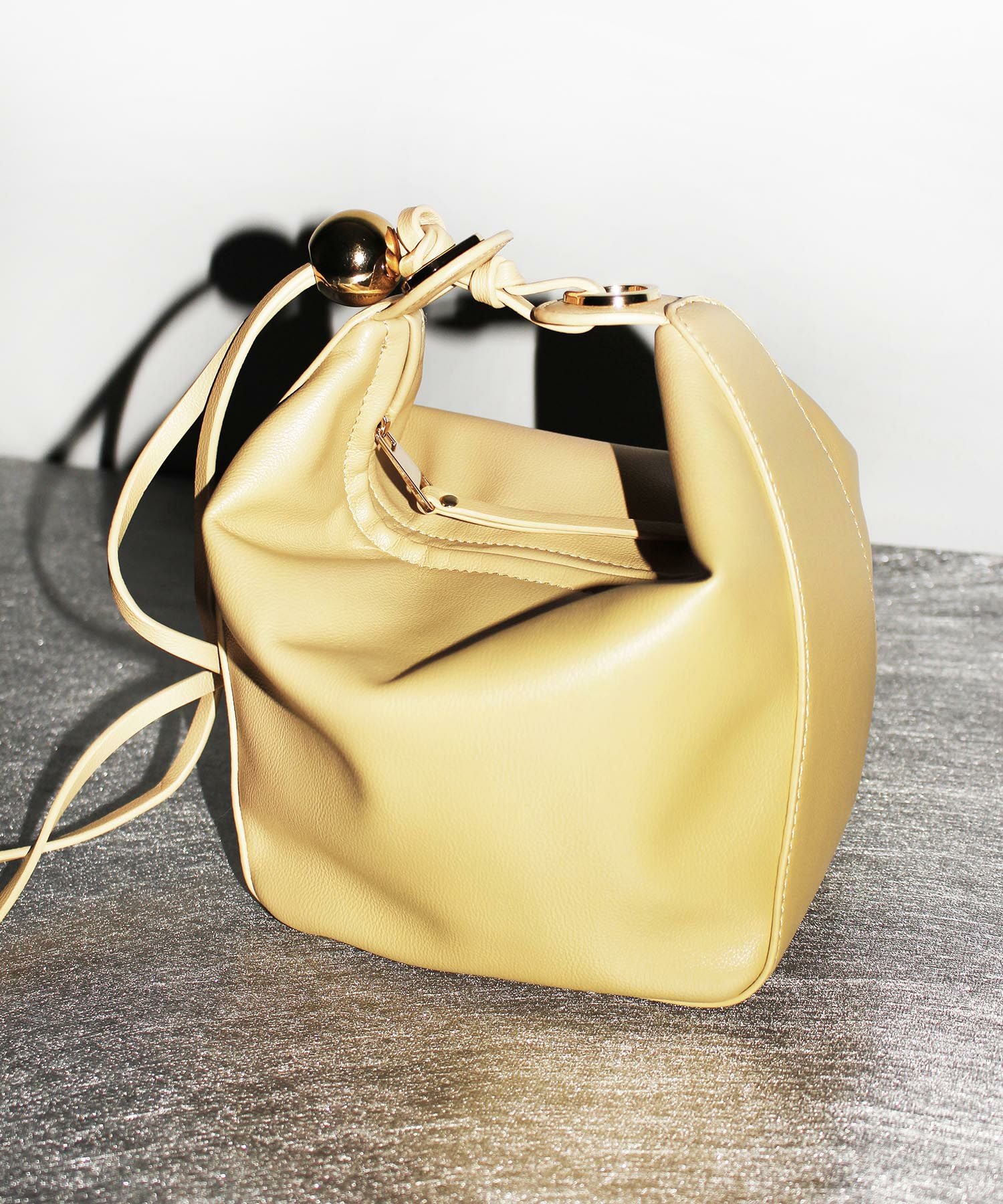 LE VERNIS] Transformer bag | CASSELINI ONLINE SHOP