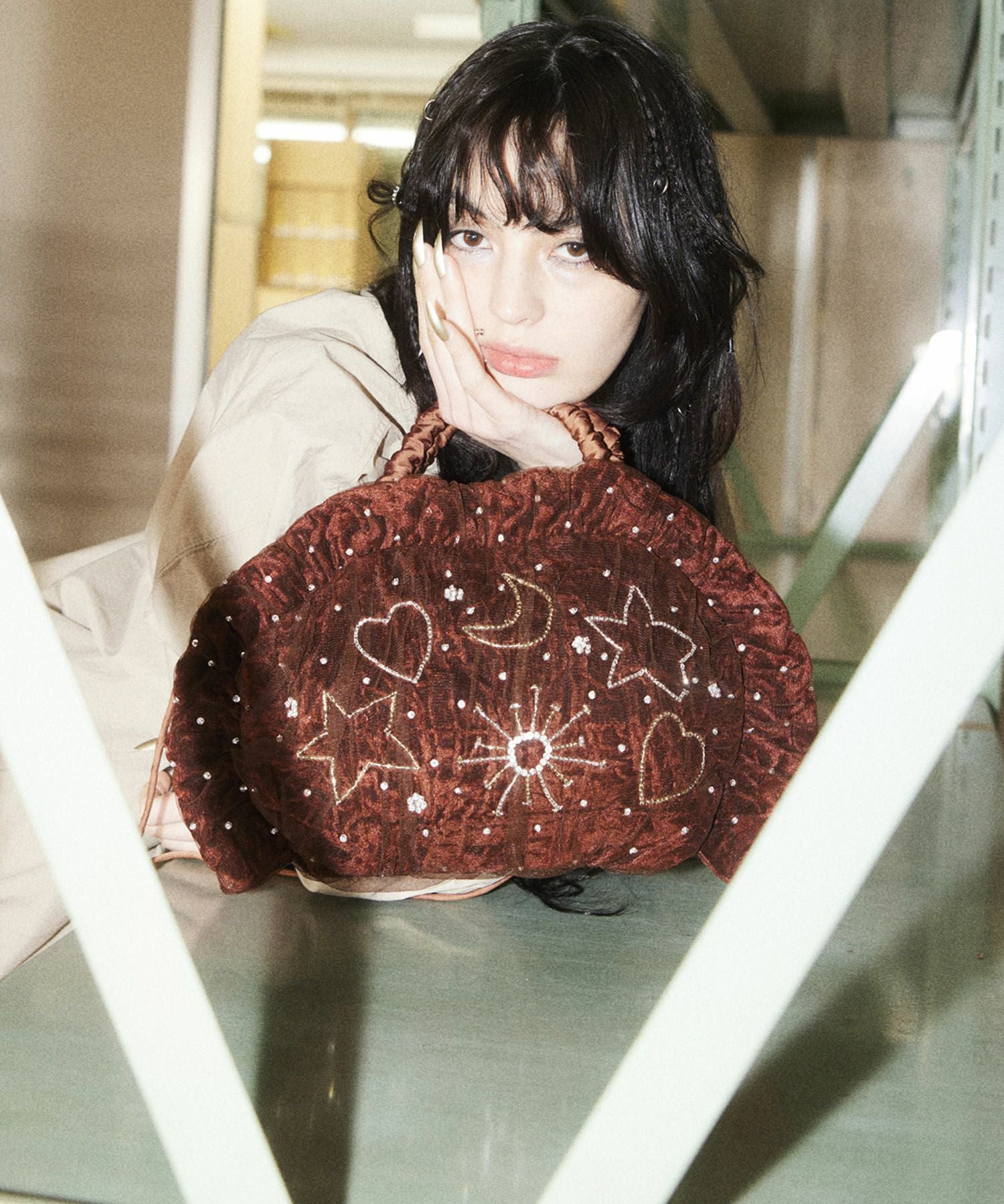 HEY!MrsROSE✺Velvet Gyoza Bag ギョーザバッグ 希少 HEY! Mrs ROSE(ヘイ！ミセスローズ)Velvet Gyoza Bag | CASSELINI