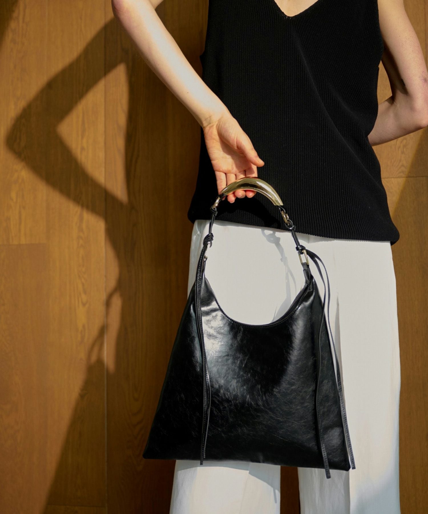 LE VERNIS] Sculpture square bag S | CASSELINI ONLINE SHOP