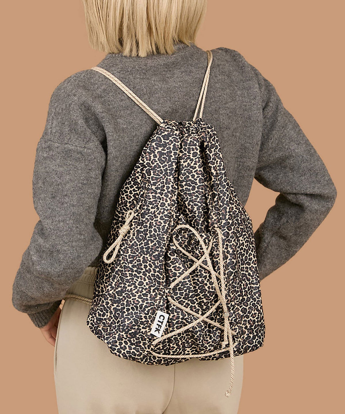 COLOR:レオパード