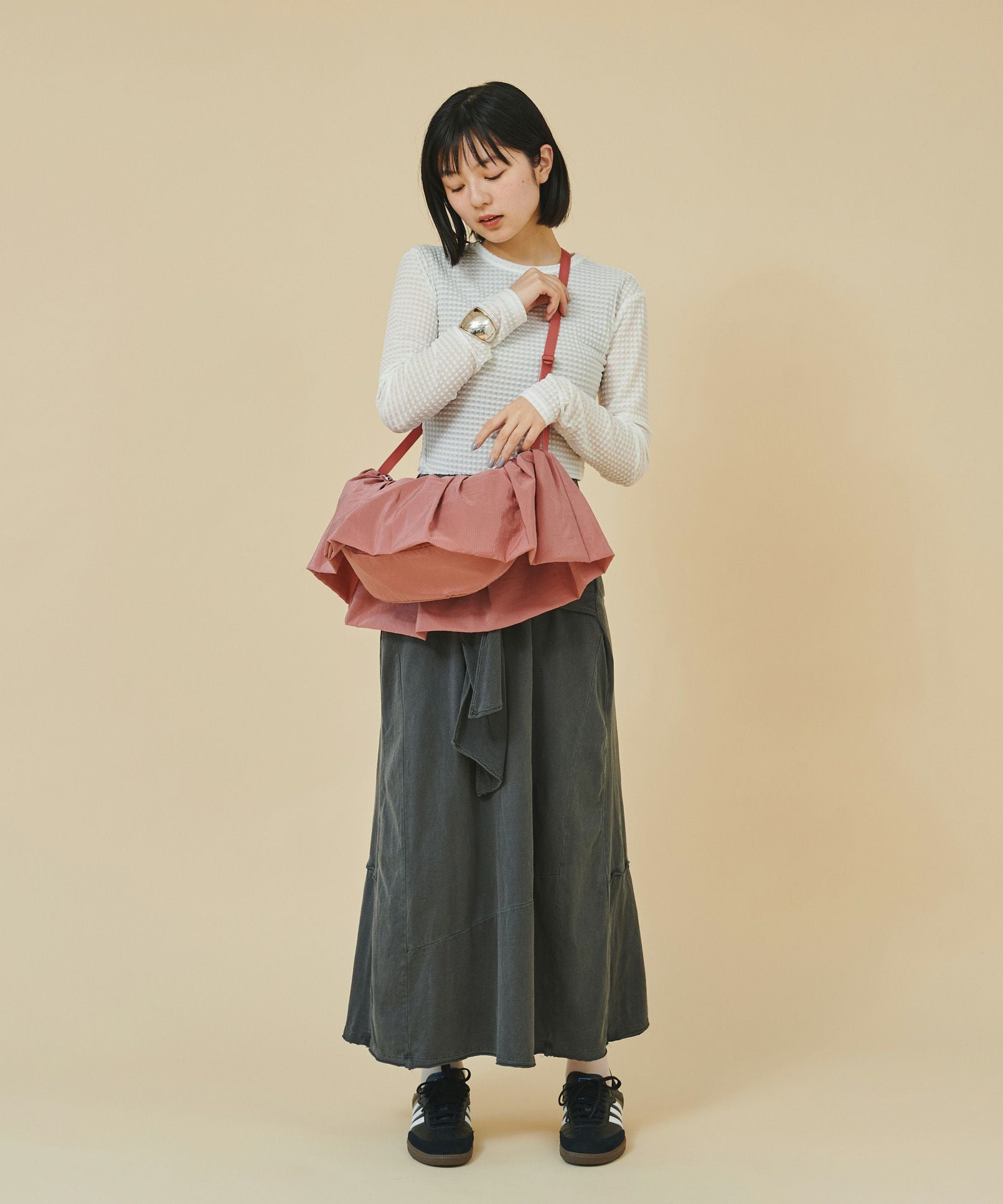 CONTROL FREAK(コントロールフリーク)シャドーフリルネオショルダー