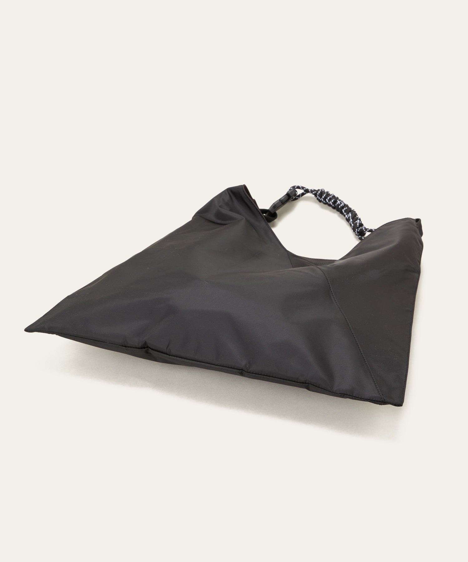 LE VERNIS] Paracord nylon azuma bag | CASSELINI ONLINE SHOP