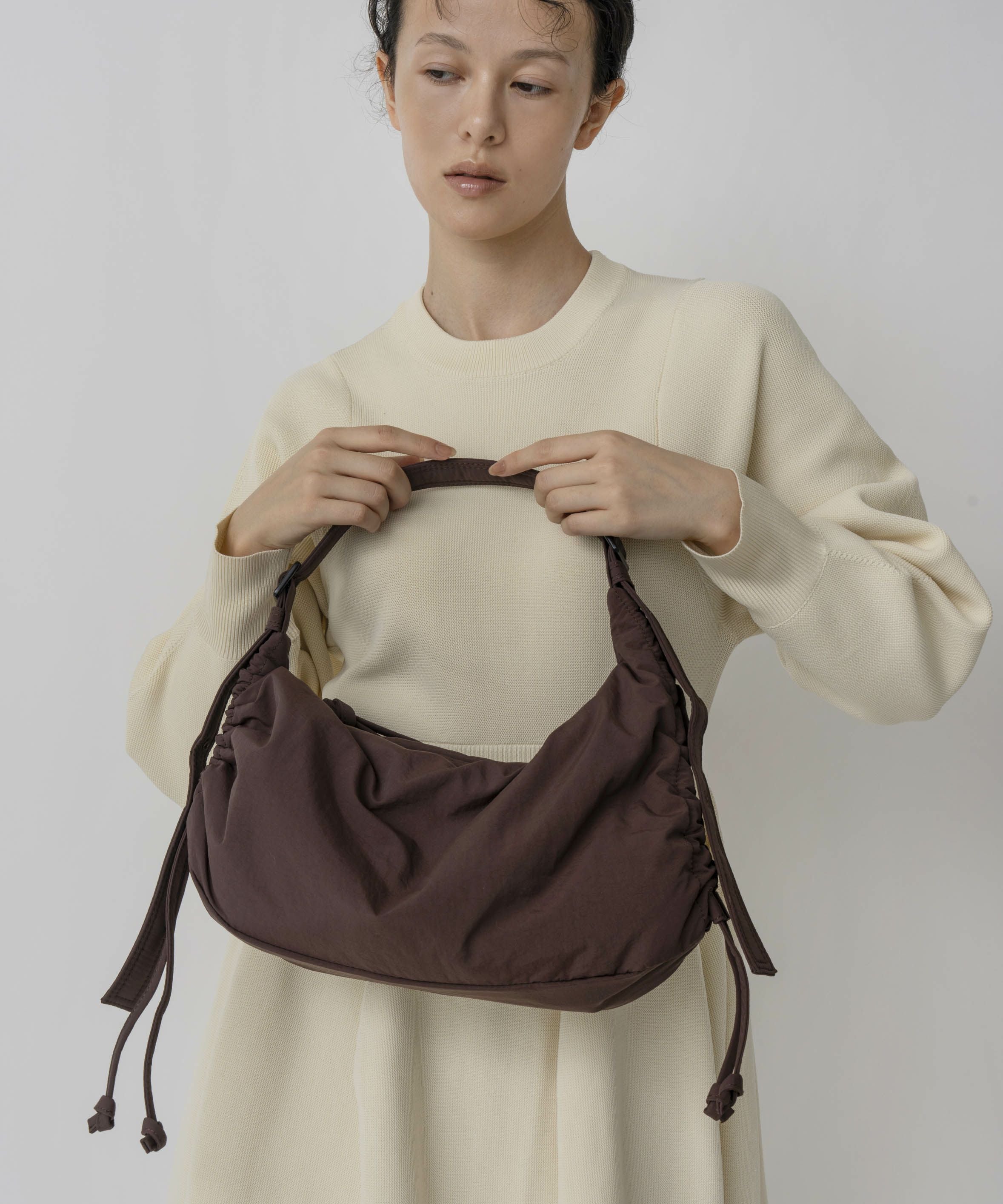 LE VERNIS] Stomach bag S | CASSELINI ONLINE SHOP