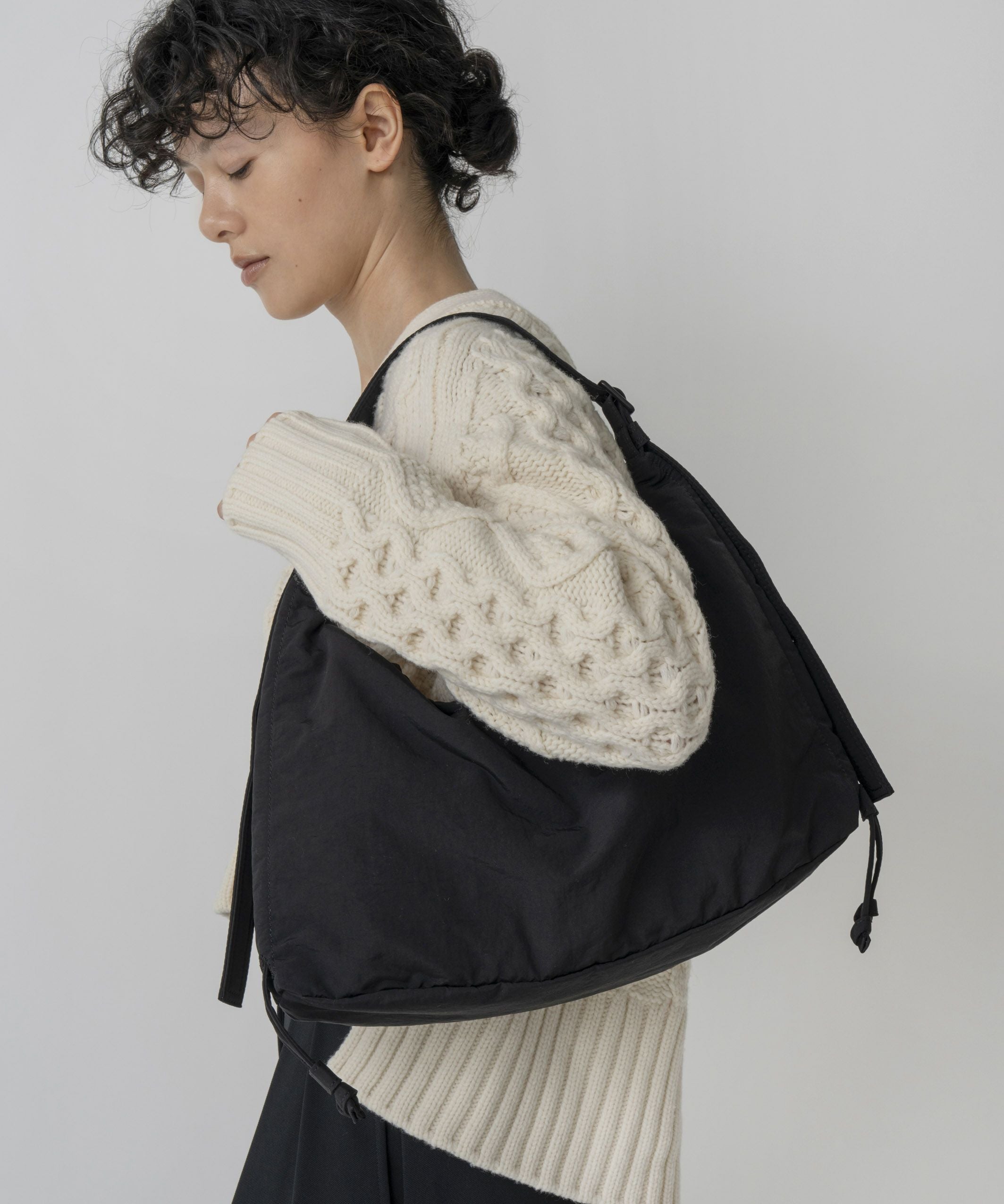 LE VERNIS] Stomach bag S | CASSELINI ONLINE SHOP