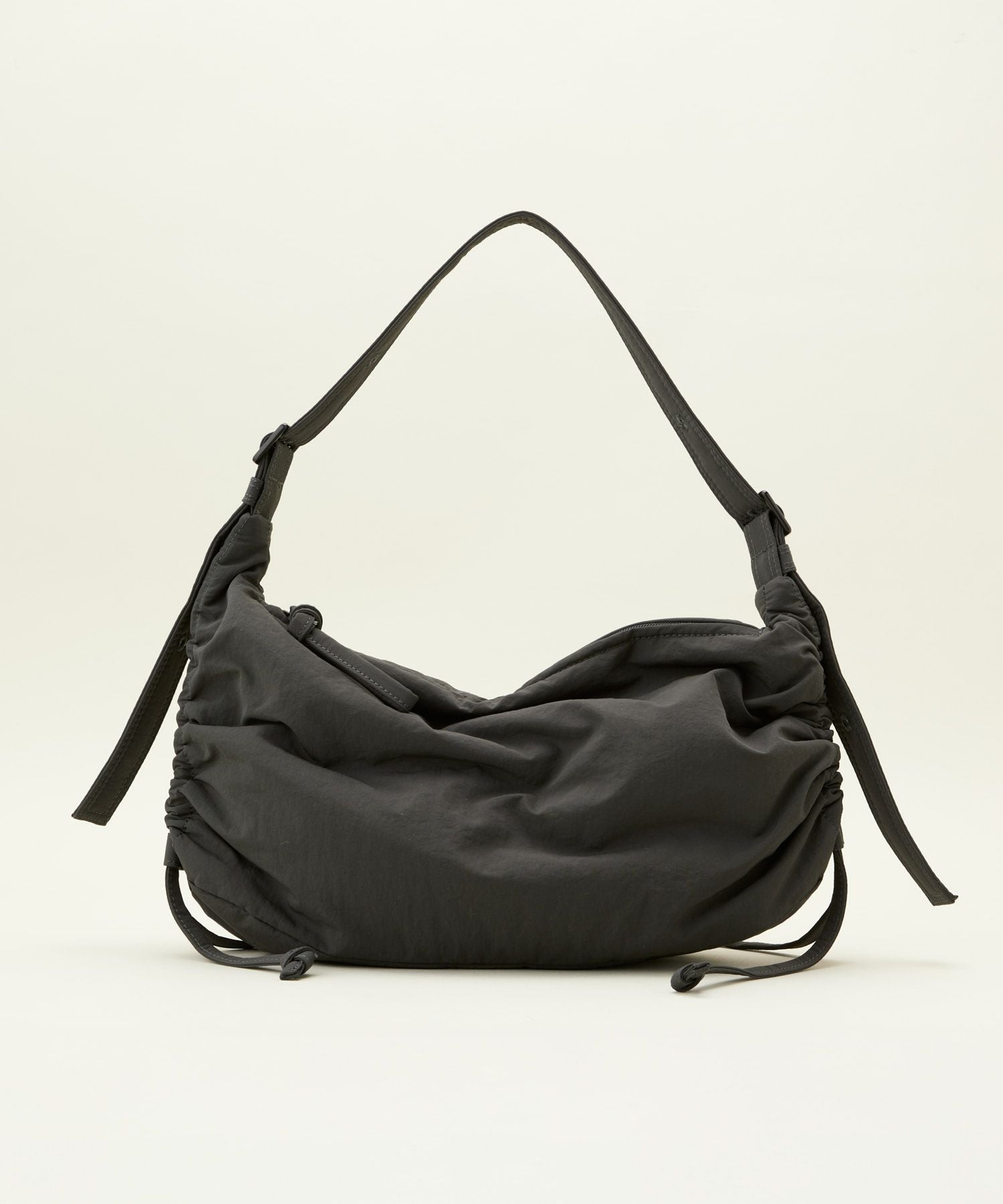 LE VERNIS] Stomach bag S | CASSELINI ONLINE SHOP
